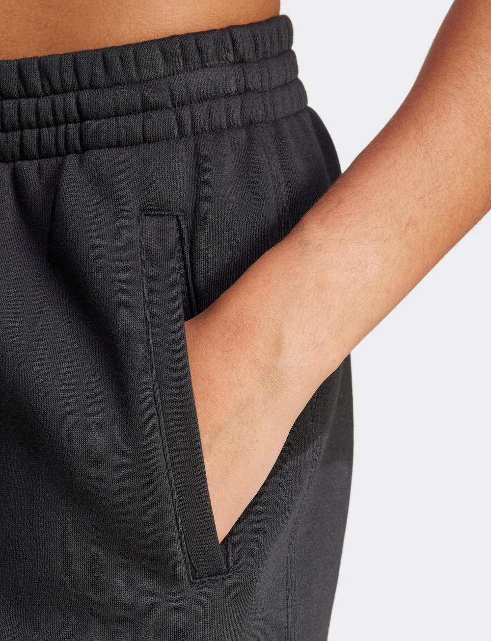 adidas Originals - ESS CARGO PANTS - joggingbukser - black - 3