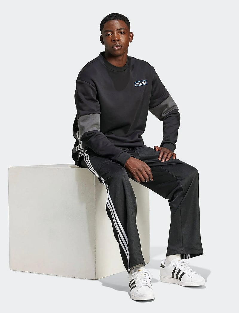 adidas Originals - BAGGY TP - sports pants - black - 0