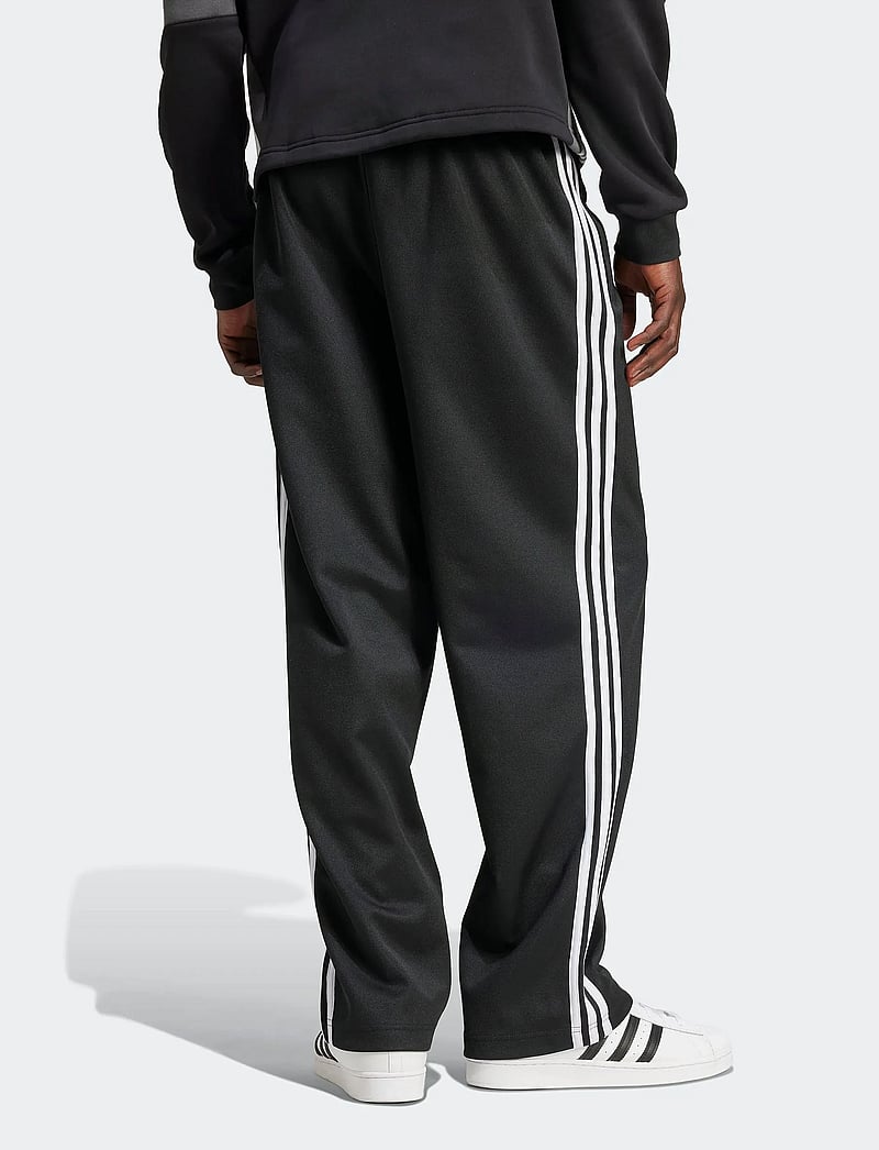 adidas Originals - BAGGY TP - sports pants - black - 5