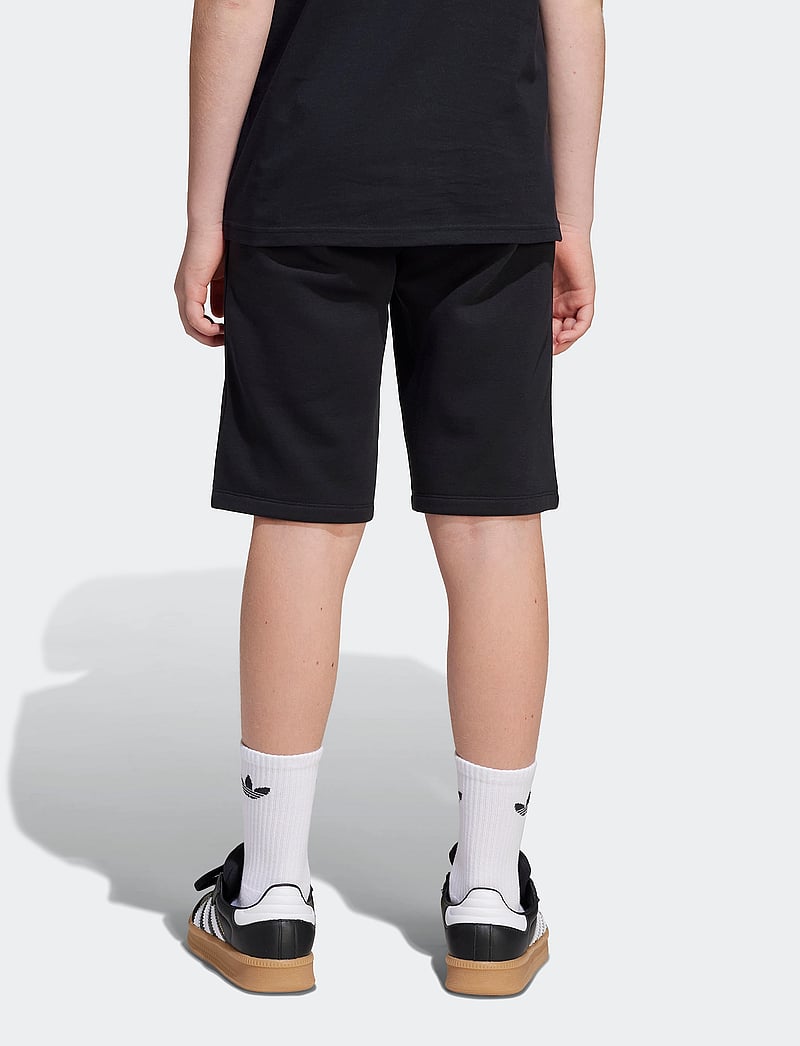 adidas Originals - SHORTS FL - sweatshorts - black - 4