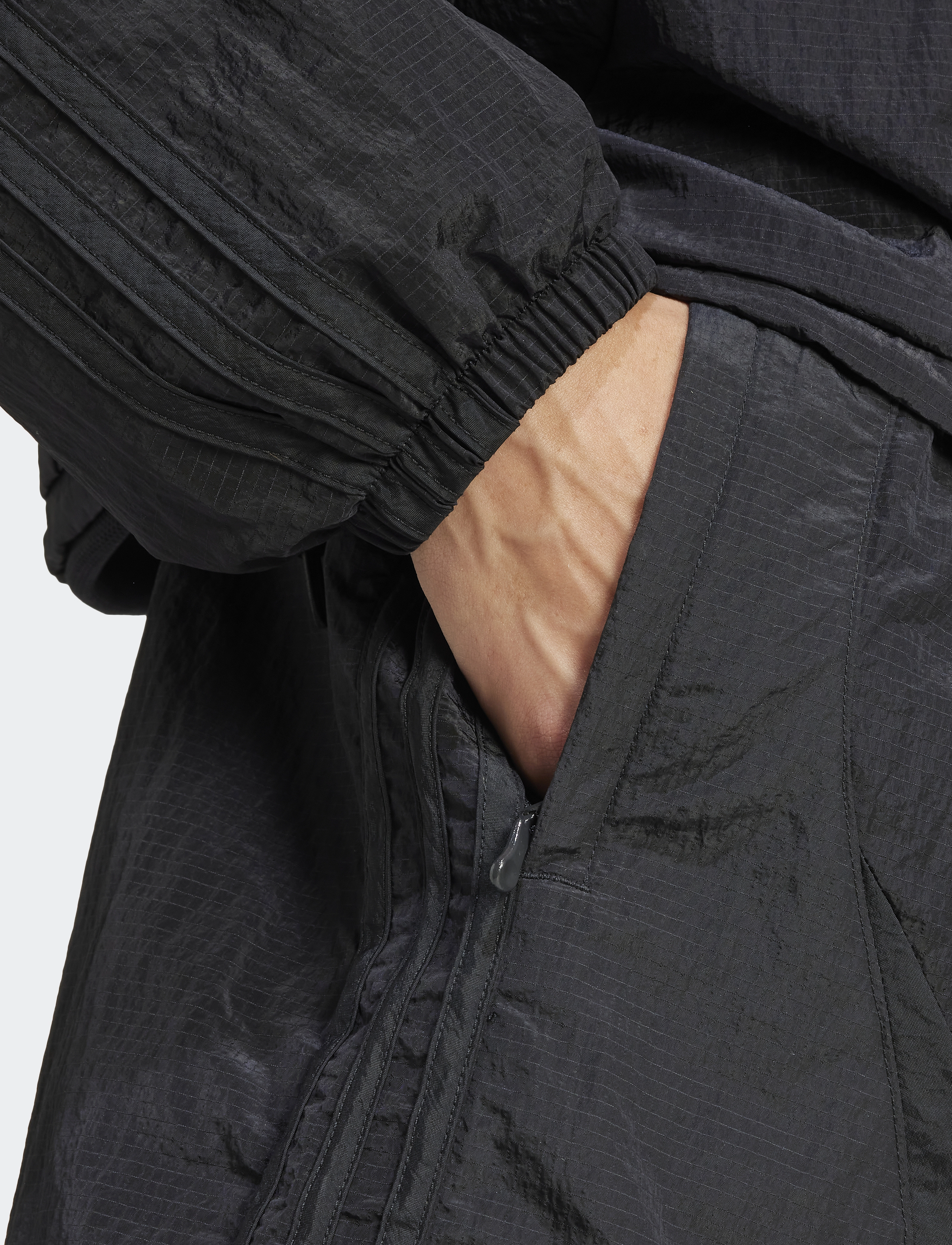 adidas Originals - 2000 SHORTS - black - 5