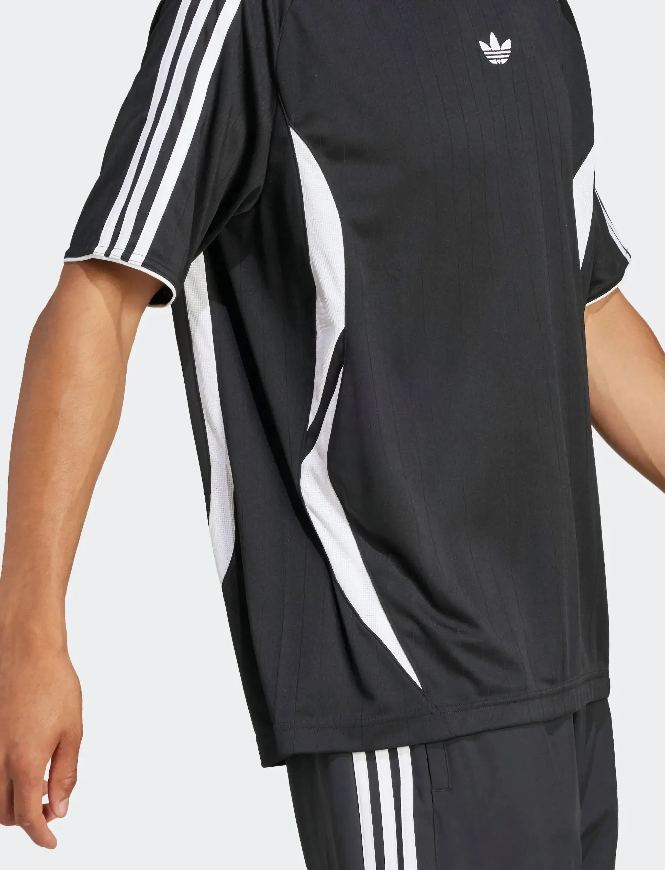 adidas Originals - TEAMGEIST TEE - black/white - 4