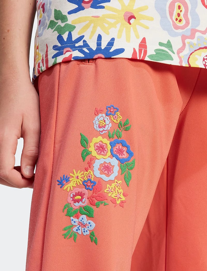 adidas Originals - FIREBIRD PANTS - sweatpants - prelsc - 4