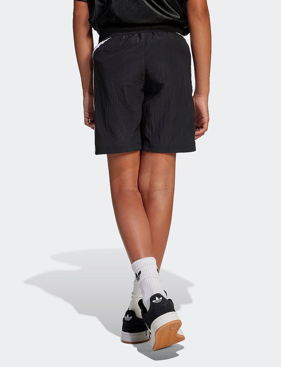 adidas Originals - WOVEN SHORT - shorts de sport - black - 4