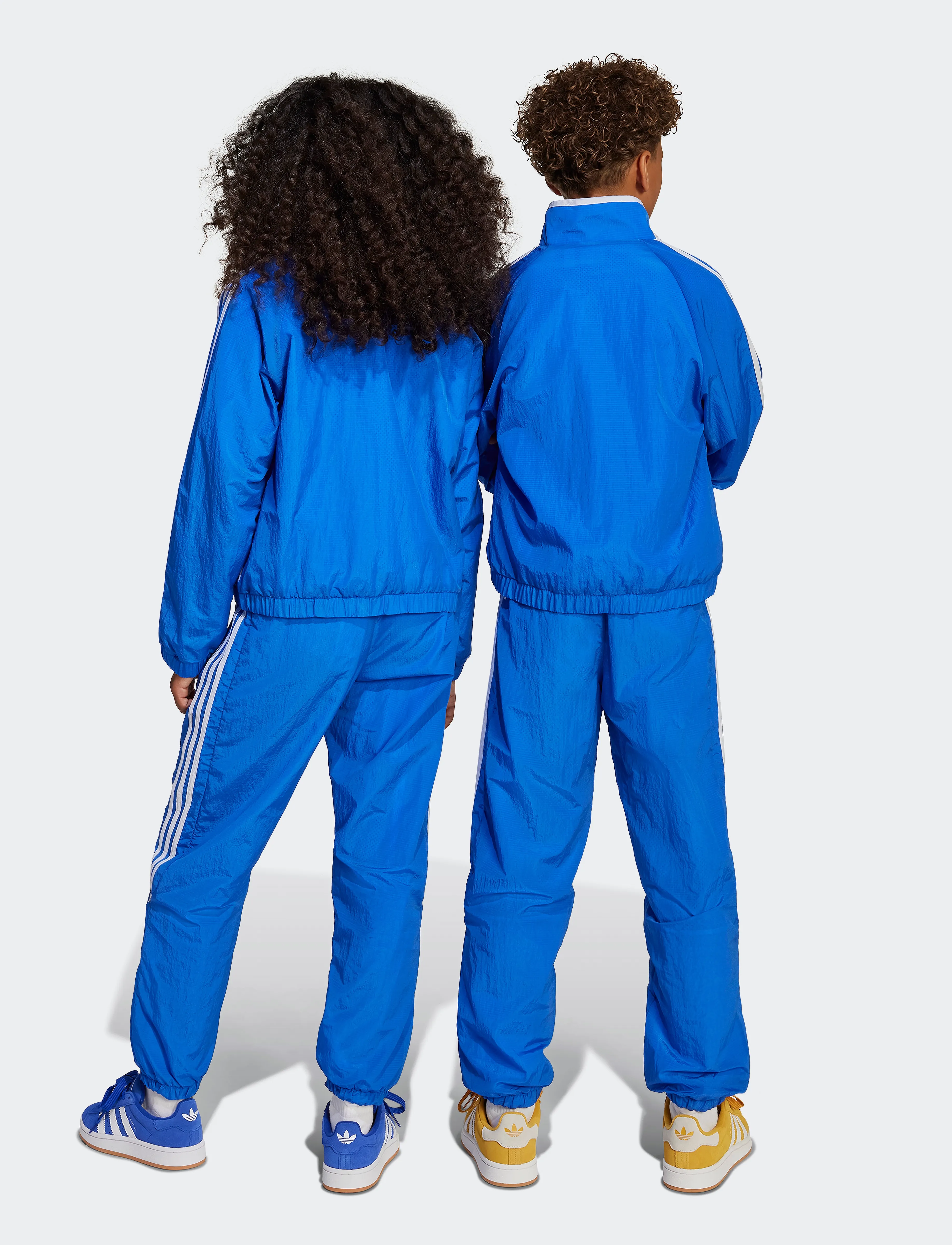 adidas Originals - WOVEN TRACKPANT - jogginghosen - blue - 2