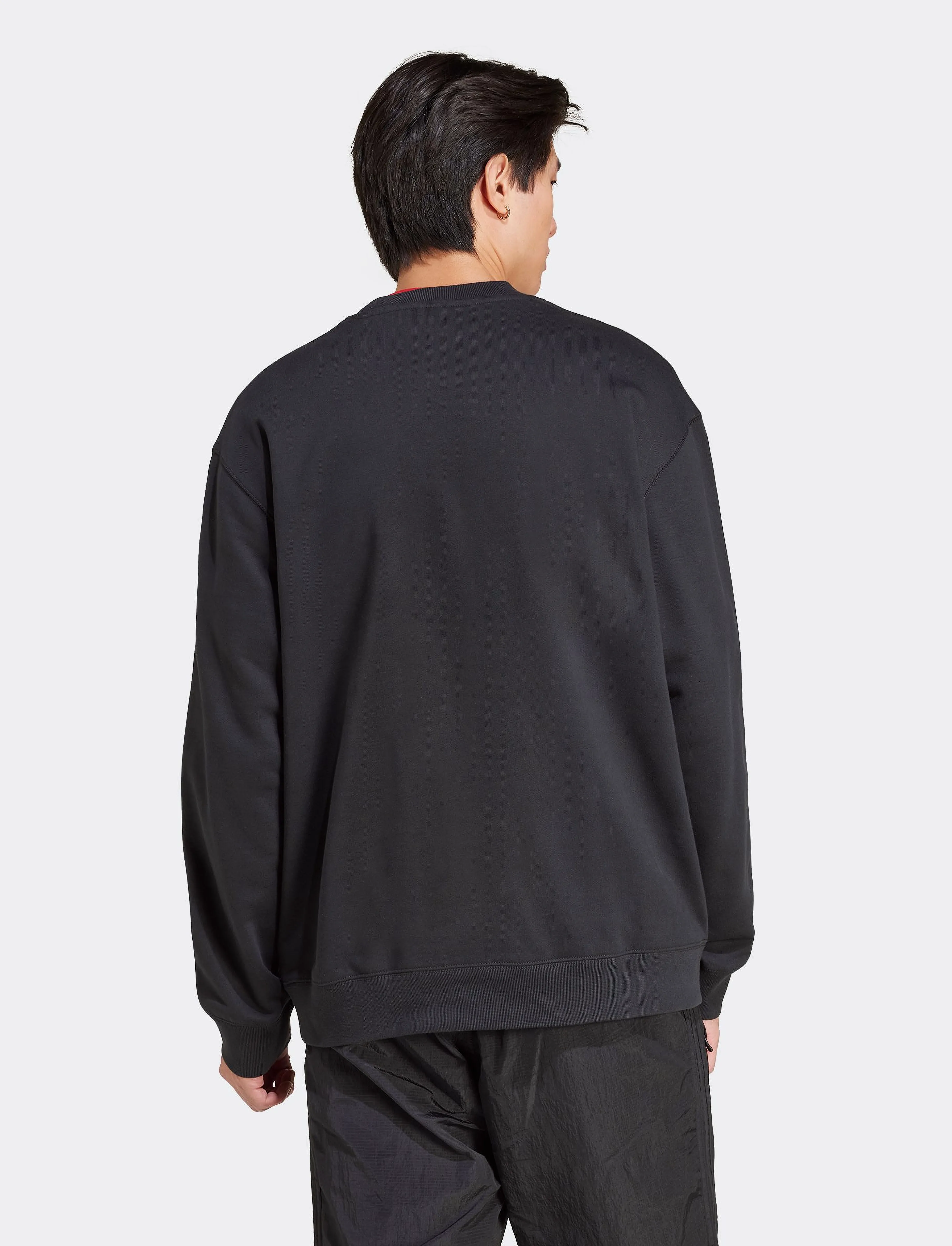 adidas Originals - P ESS CREW - oberteile - black - 2