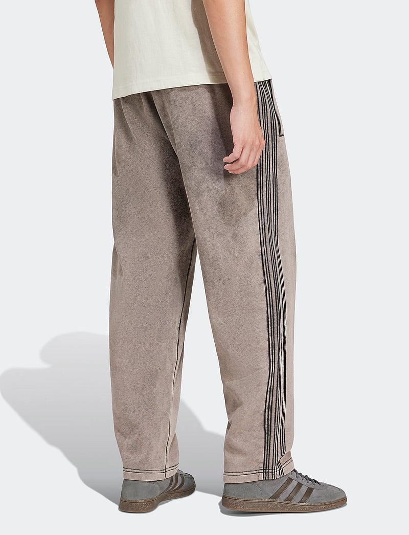 adidas Originals P Ess W Wide Pt (ADIJD0217) Sweatpants Boozt