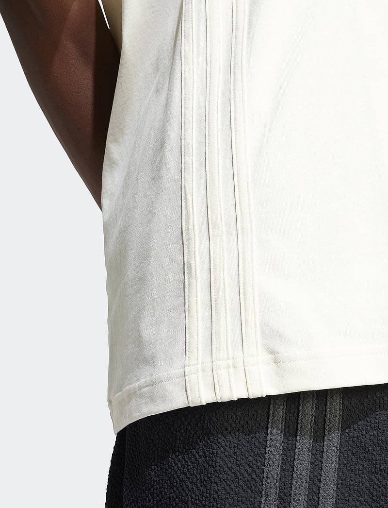 adidas Originals - FRONT ST TEE - topit & t-paidat - crewht - 2