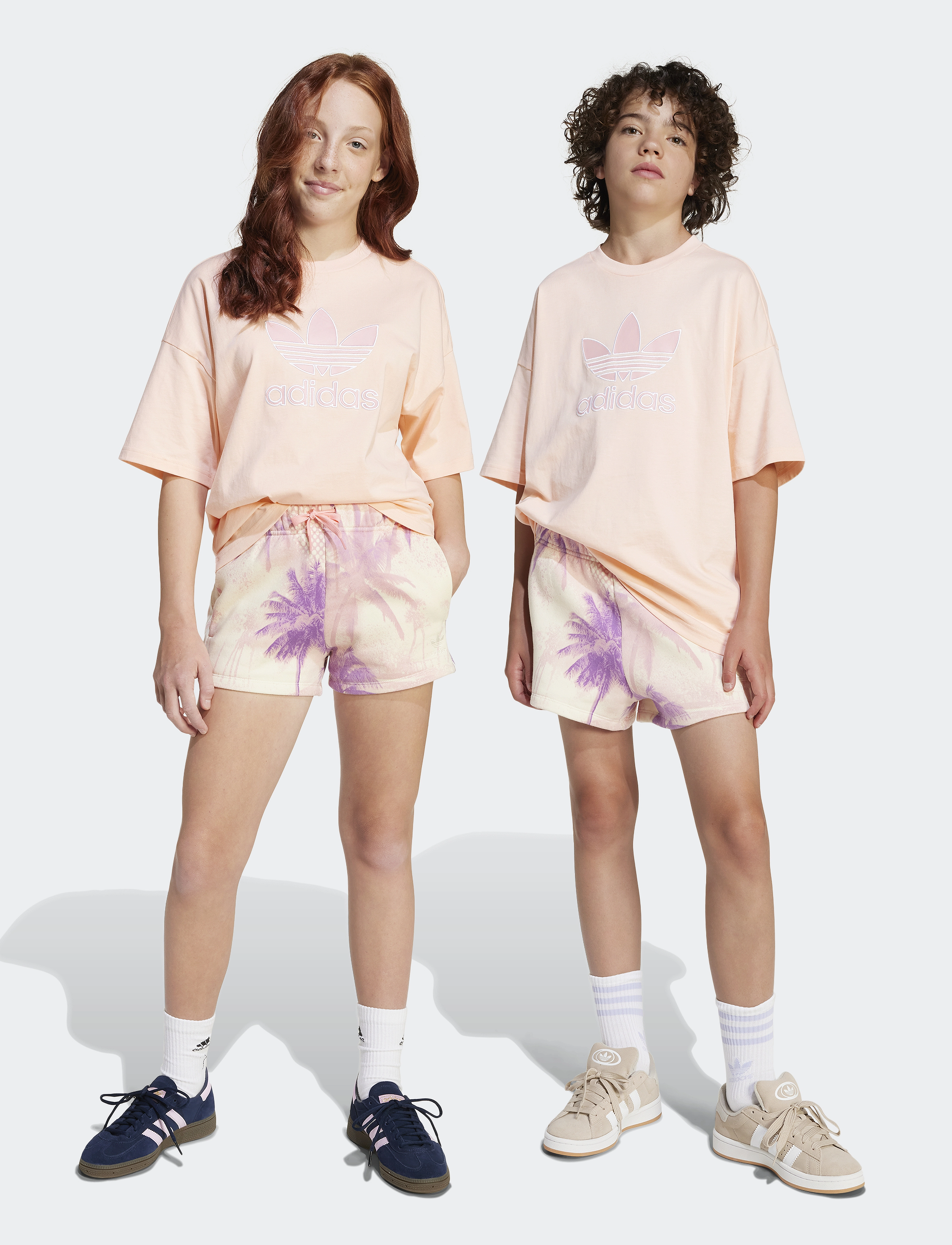 adidas Originals SHORTS - Shorts - SEPISP/MULTCO / multi