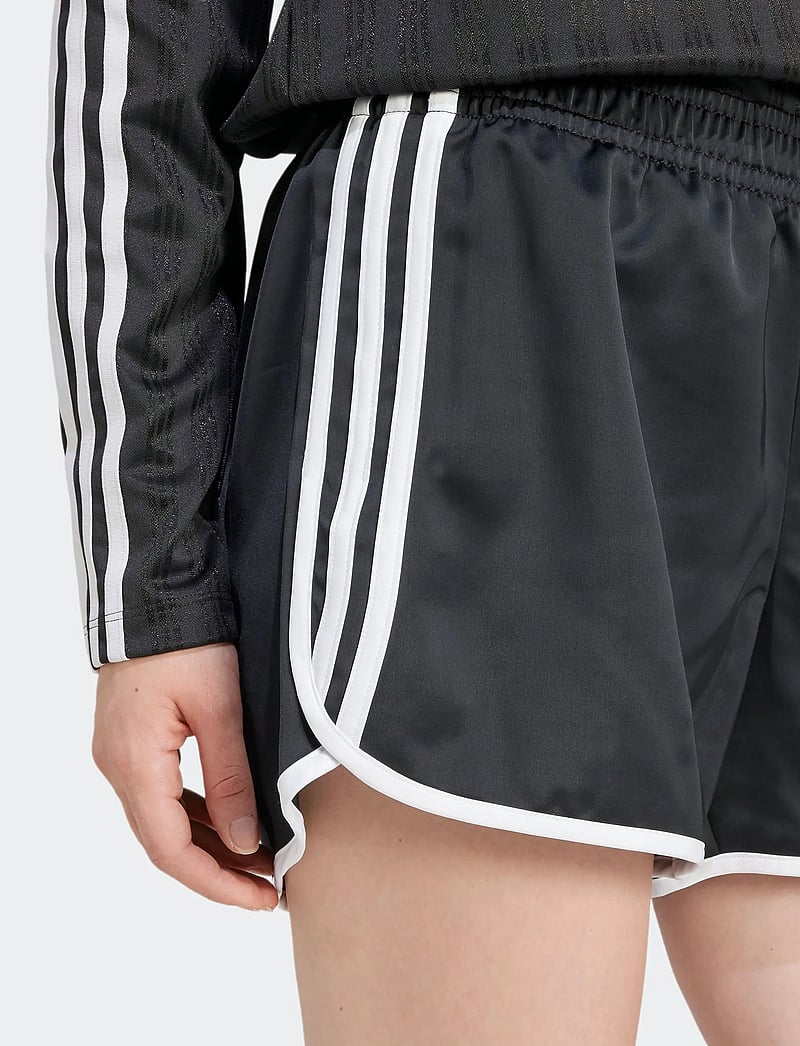 adidas Originals - 3S SPRINTER - casual shorts - black - 5