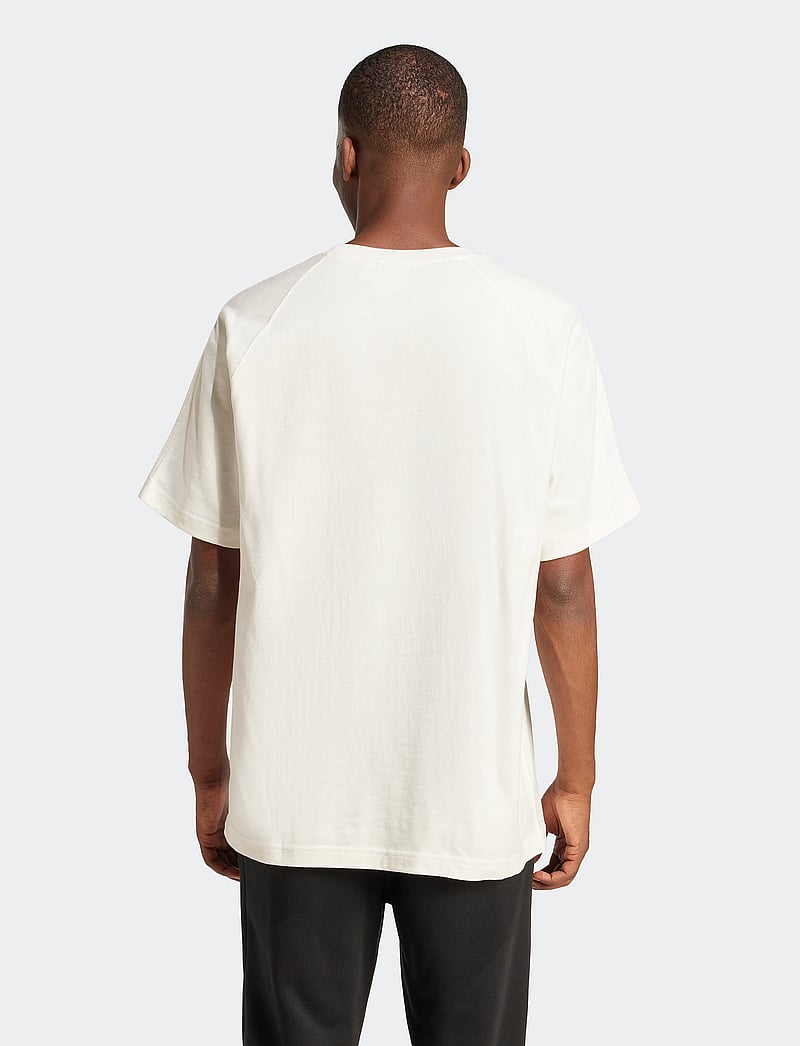 adidas Originals - P ESS TEE - t-shirts - clowhi - 2