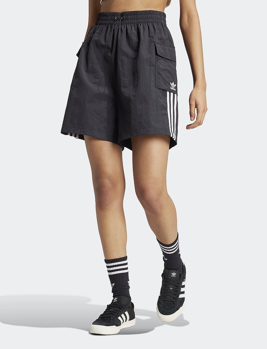 adidas Originals - 3S CARGO SHORTS - ikdienas šorti - black - 0