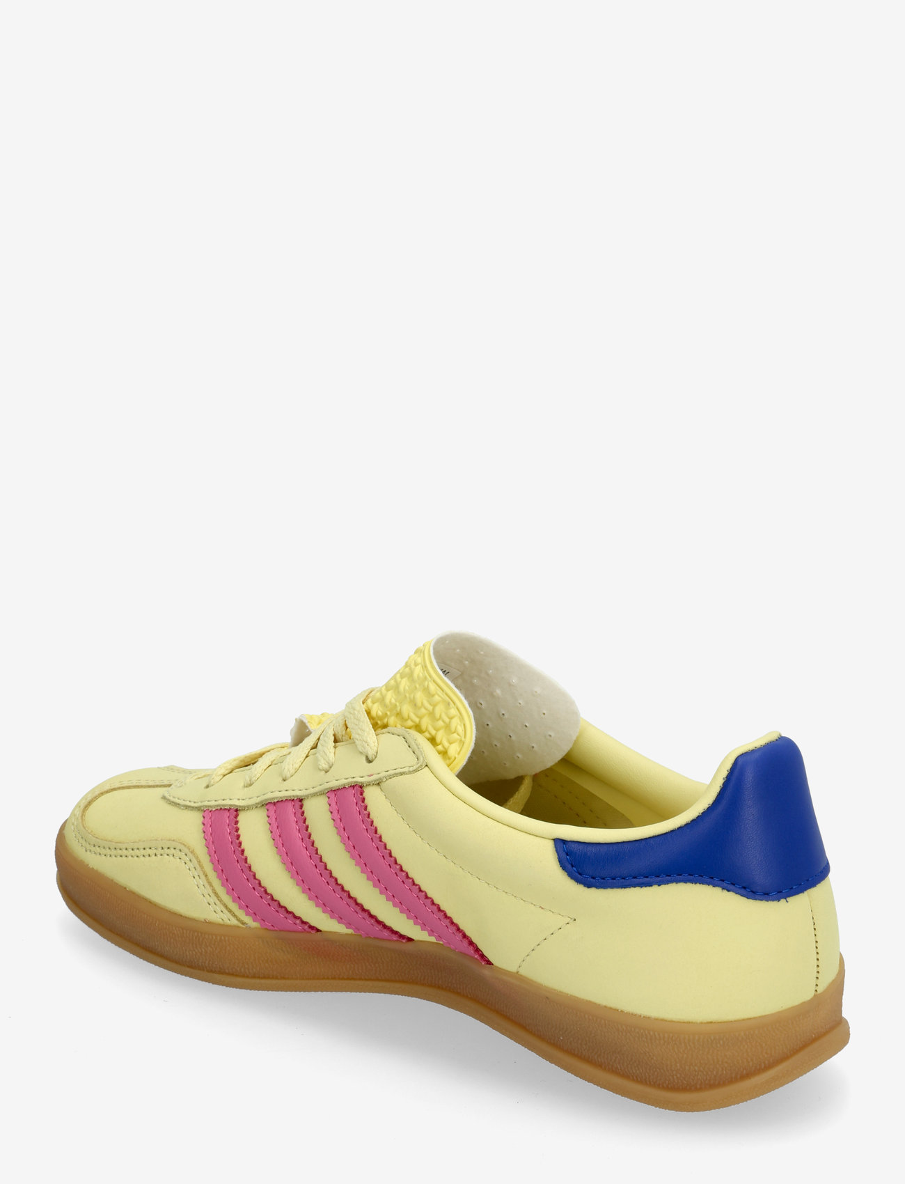 adidas Originals - GAZELLE INDOOR W - lave sneakers - powyel/lucpnk/royblu - 2