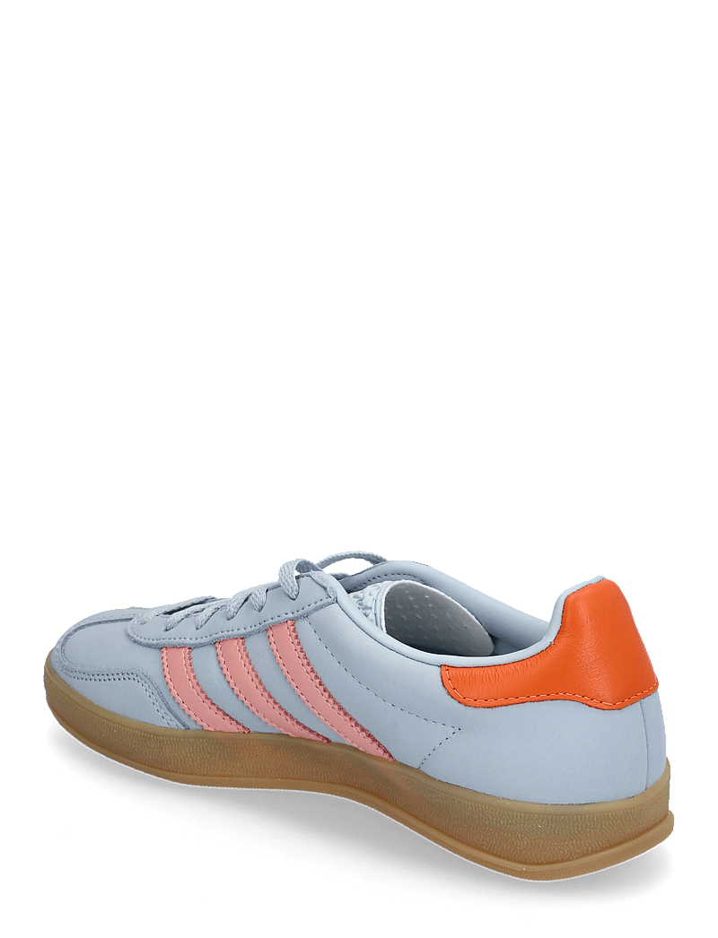 adidas Originals - GAZELLE INDOOR W - lave sneakers - wonblu/sorang/gum3 - 2