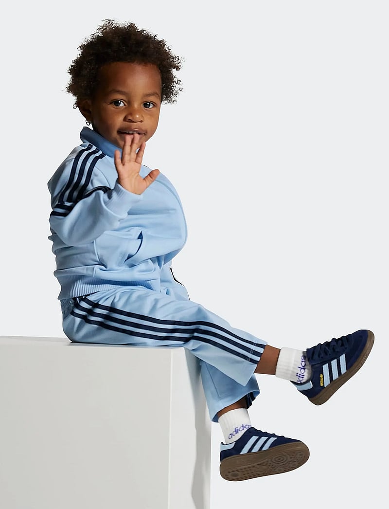 adidas Originals - HANDBALL SPEZIAL CF EL I - niedriger schnitt - conavy/clesky/gum5 - 0