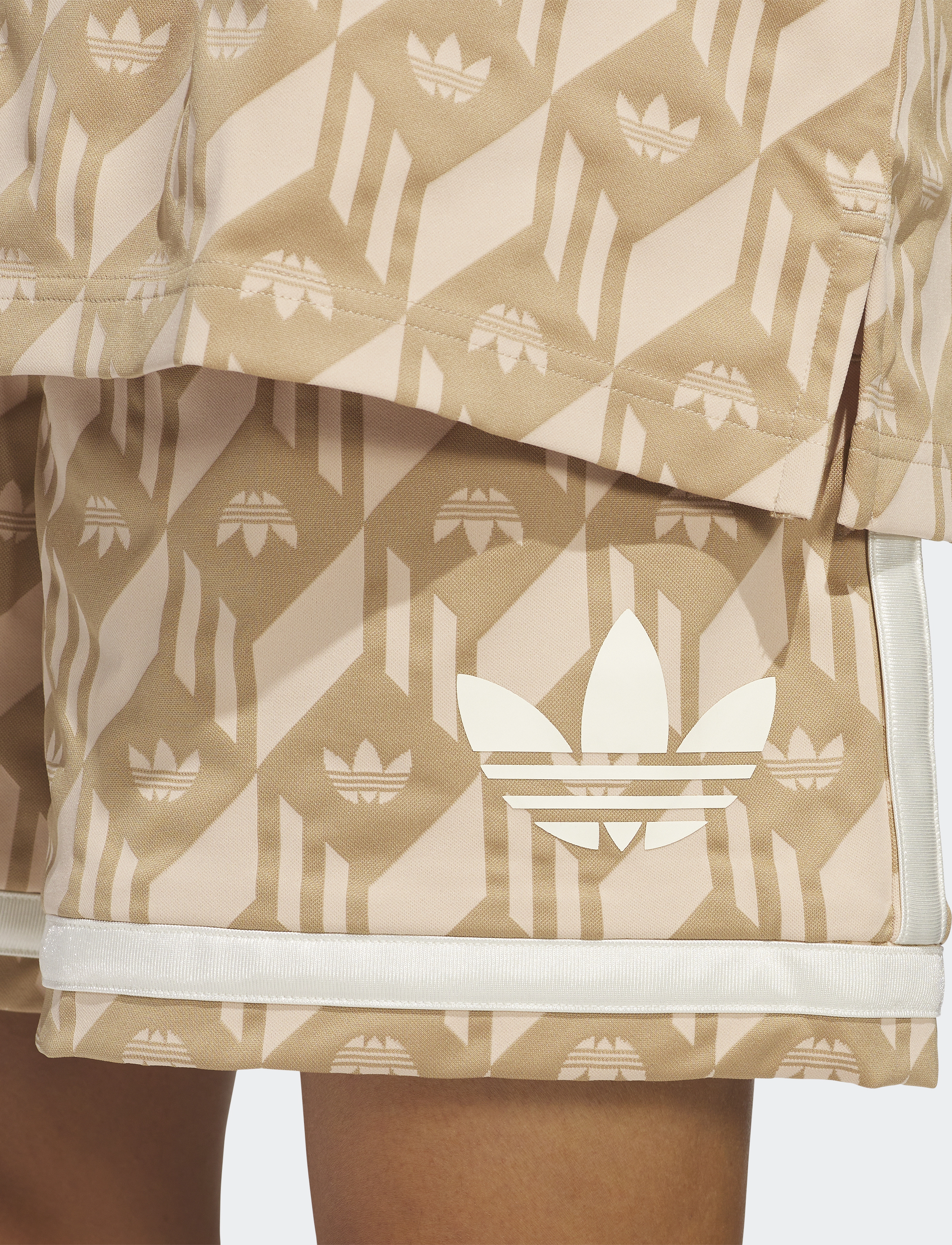 adidas Originals - Jacquared Short - freizeit shorts - sanstr - 2