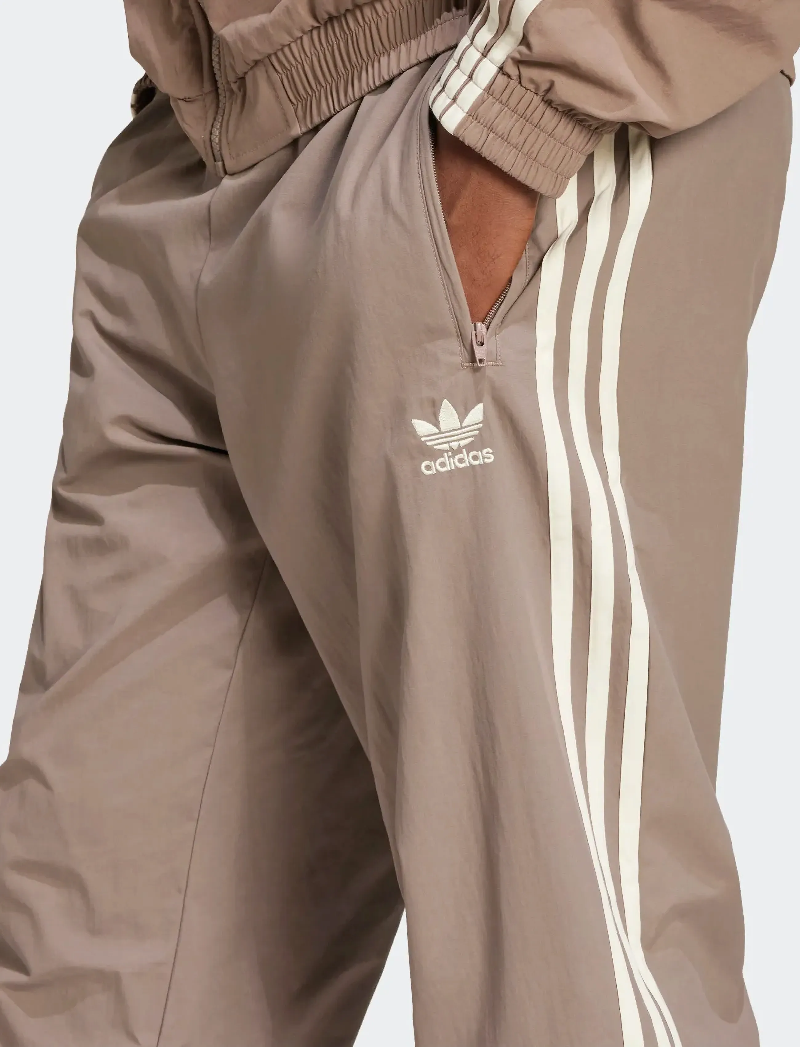 adidas Originals - WOVEN FBIRD TP - trabrn - 4