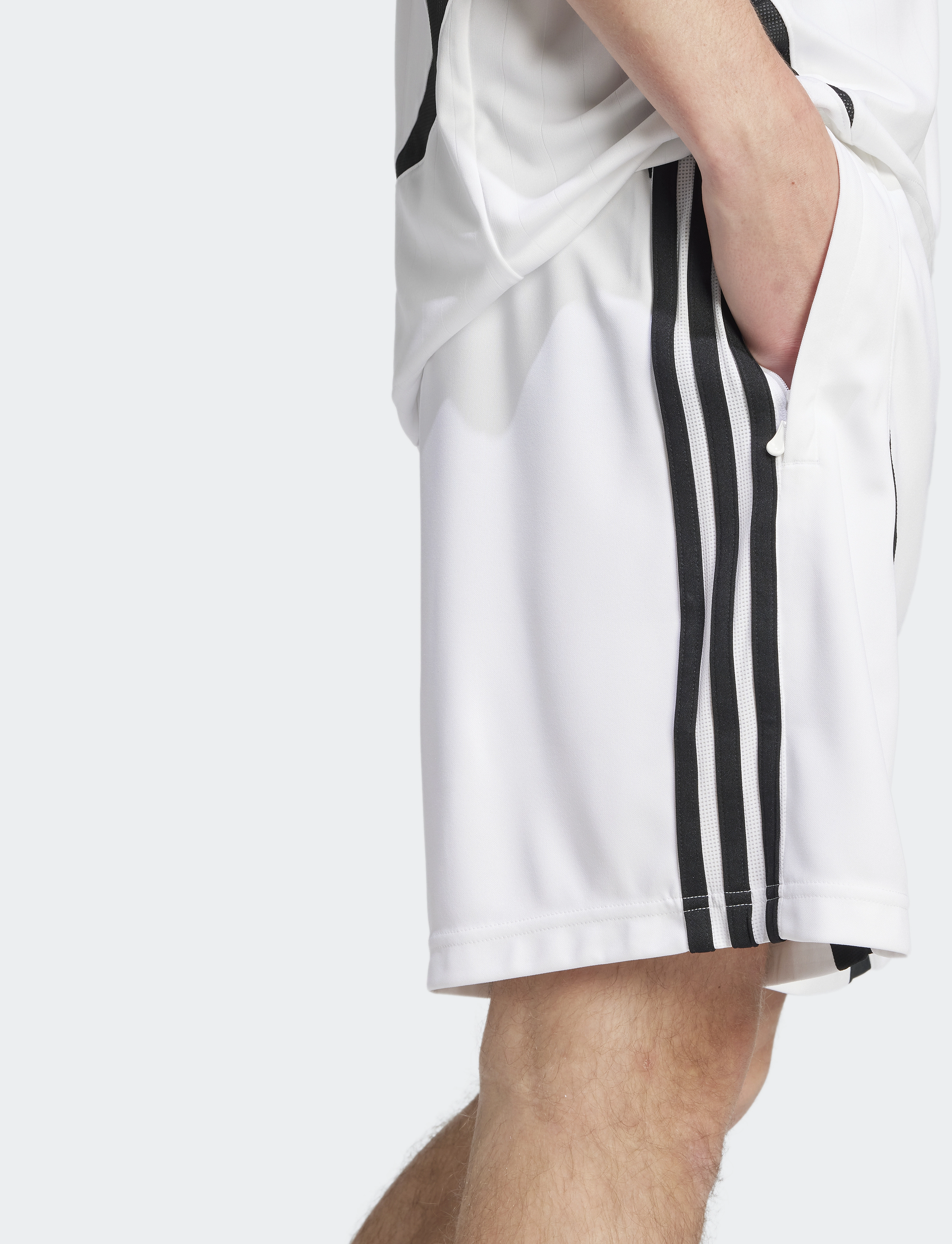 adidas Originals - TEAMGEIST SHO - afslappede shorts - white/black - 5