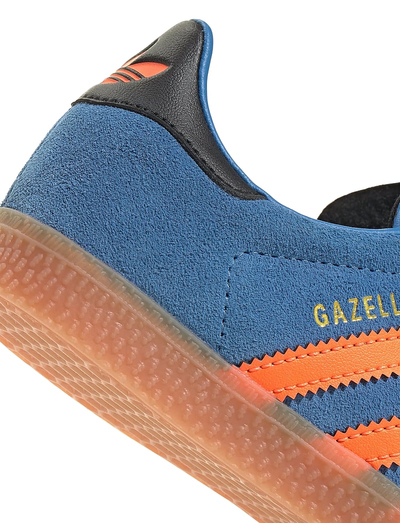 adidas Originals - GAZELLE C - ar zemu augšdaļu - focblu/sorang/cblack - 5