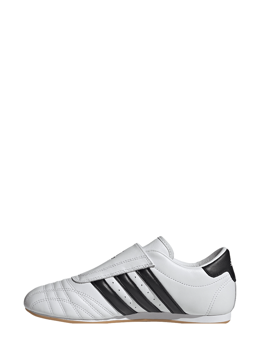 adidas Originals - adidas TAEKWONDO W - låga sneakers - ftwwht/cblack/gum3 - 2