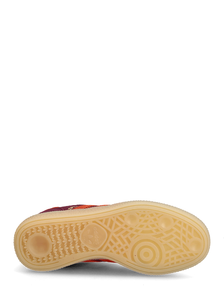 adidas Originals - HANDBALL SPEZIAL W - laisvalaikio batai žemu aulu - maroon/prered/gum1 - 4