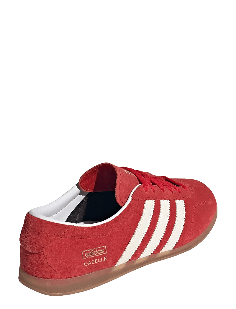 adidas Originals - GAZELLE LO PRO W - lave sneakers - betsca/ftwwht/gum3 - 3