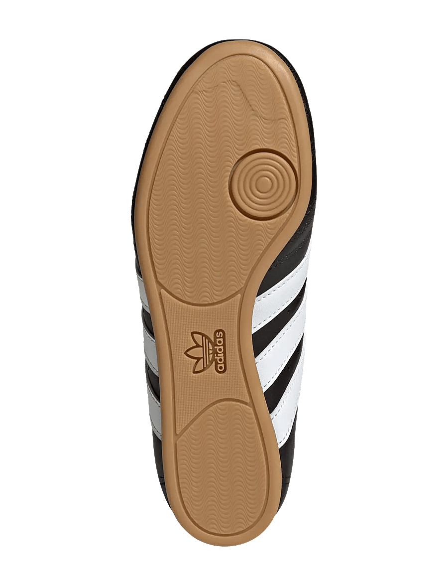 adidas Originals - adidas TAEKWONDO LACE J - baskets basses - cblack/ftwwht/gum3 - 5