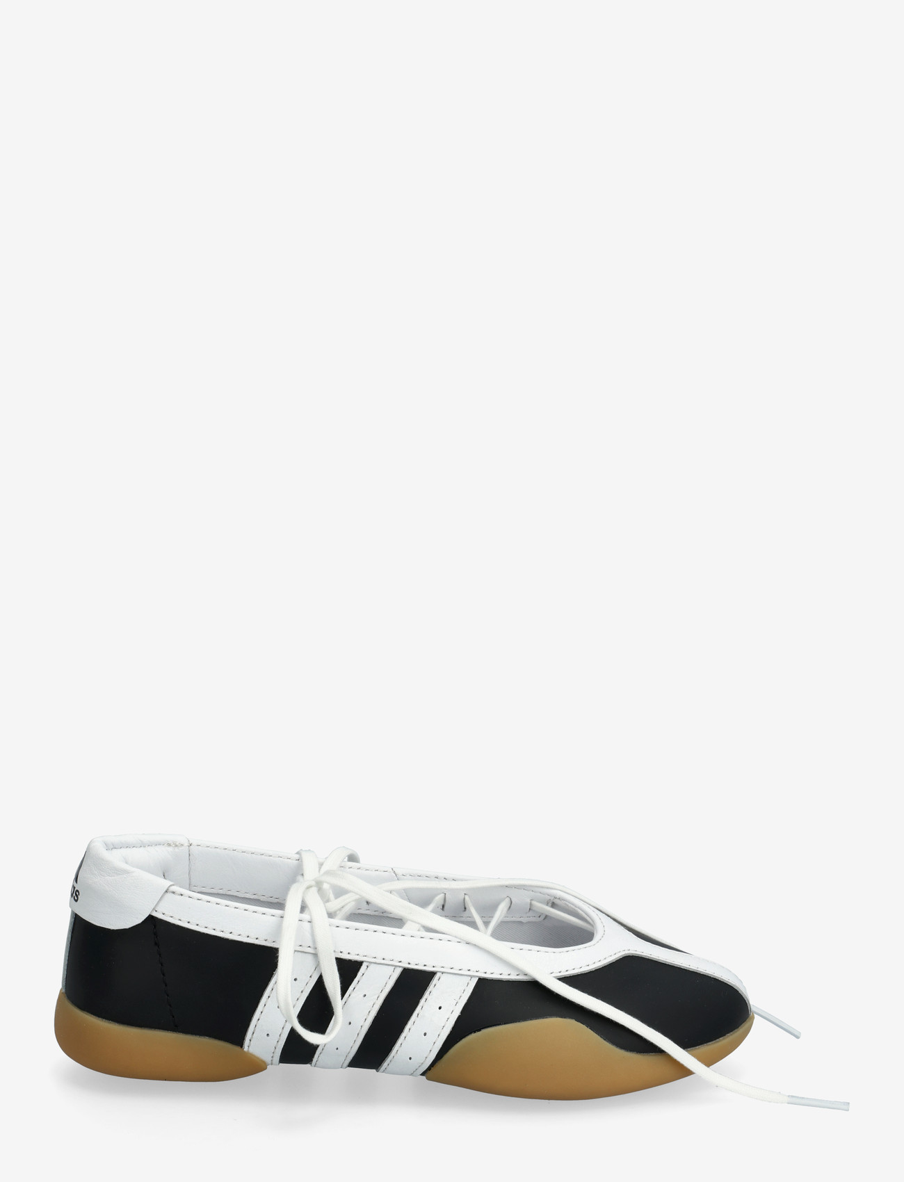 adidas Originals - TAEKWONDO MEI BALLET W - sandaalid ja sussid - cblack/ftwwht/gum3 - 1