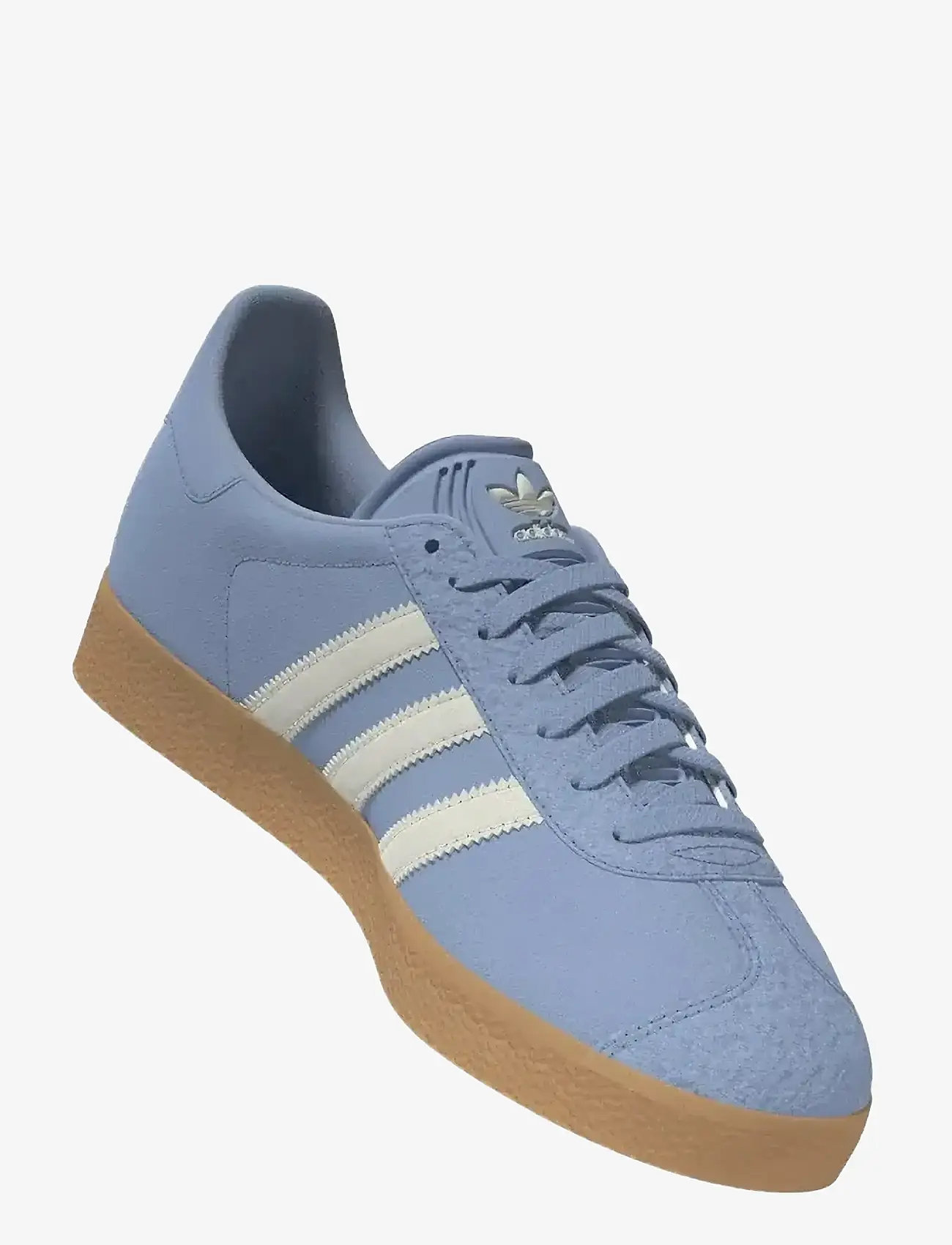 adidas Originals - GAZELLE W - low top sneakers - clesky/crewht/gum3 - 2
