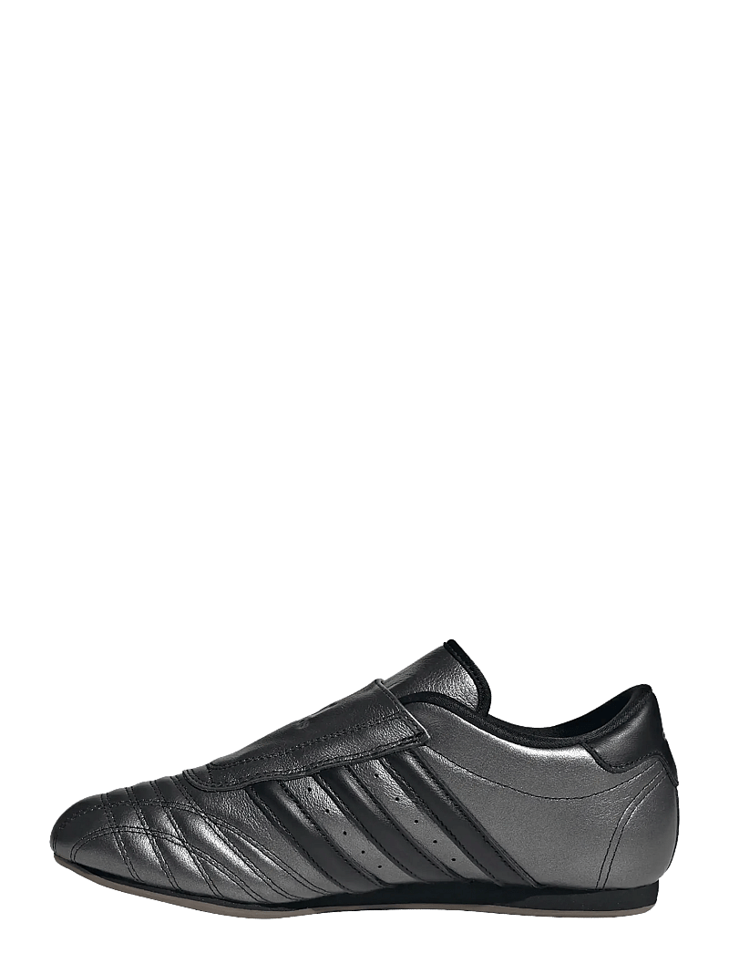 adidas Originals - adidas TAEKWONDO W - lave sneakers - supcol/grefiv/cblack - 2