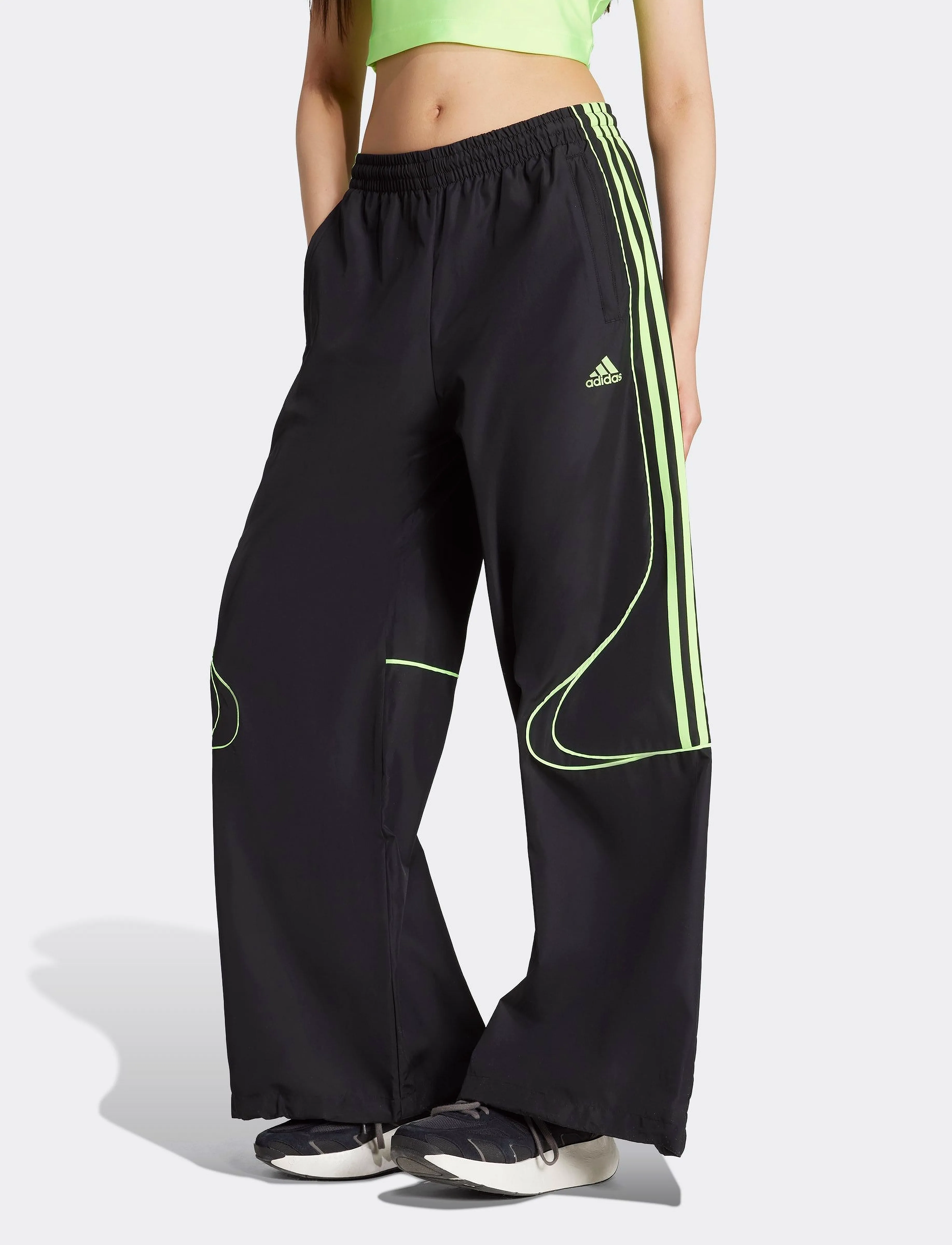 adidas Originals TEAMGEIST TP - Joggingbukser - BLACK/SIGGNR / black