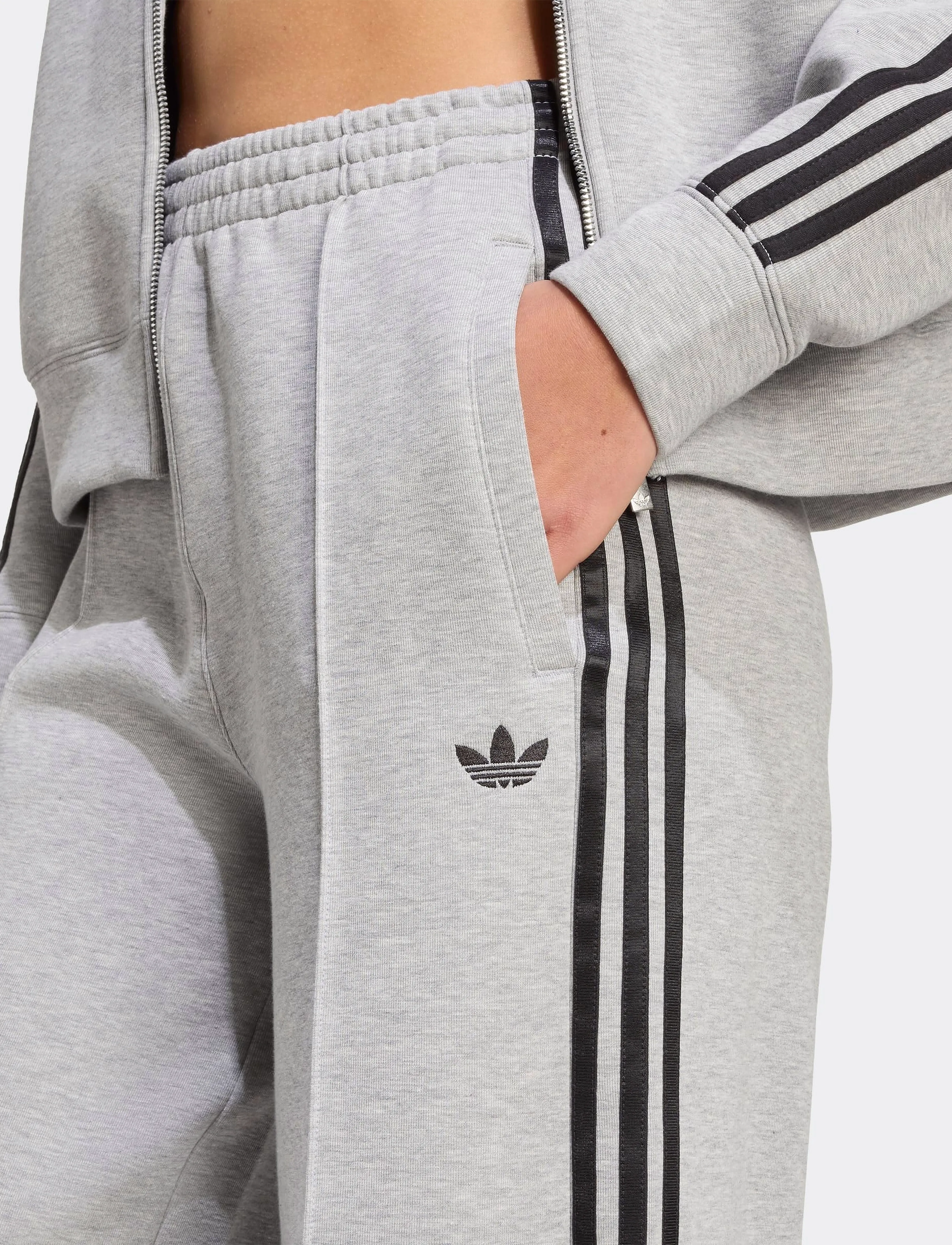 adidas Originals - SPACER 3S TP - mgsogr - 4