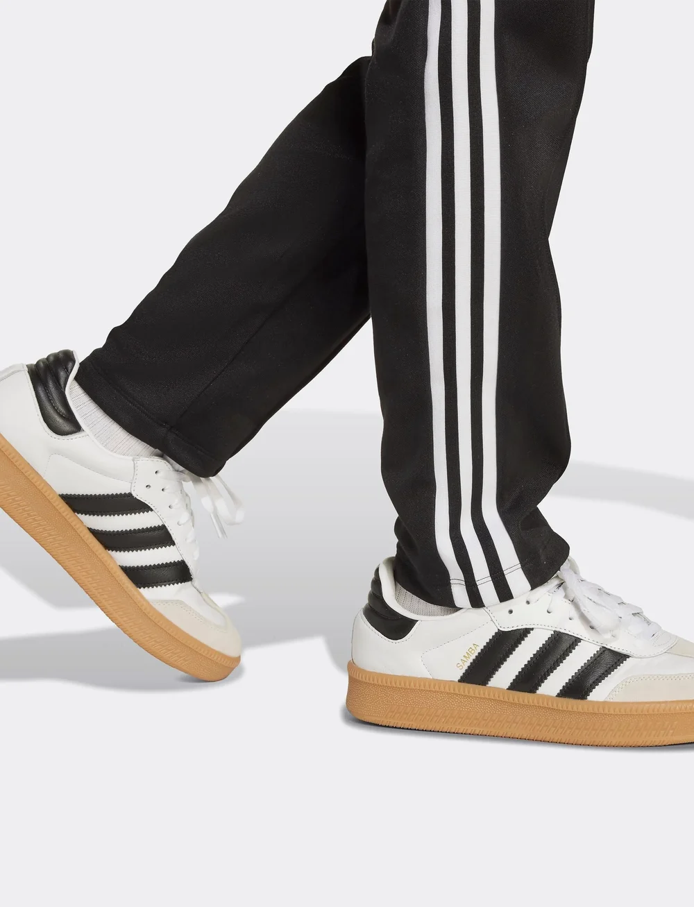 adidas Originals - TRACK PANT - sweatpants - black - 3