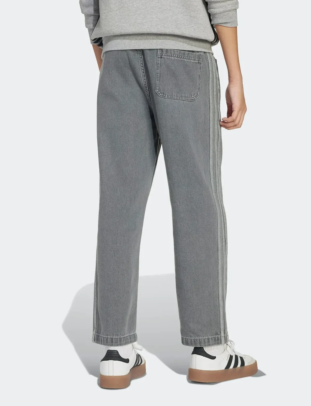 adidas Originals - DENIM PANTS - loose jeans - lghden - 3