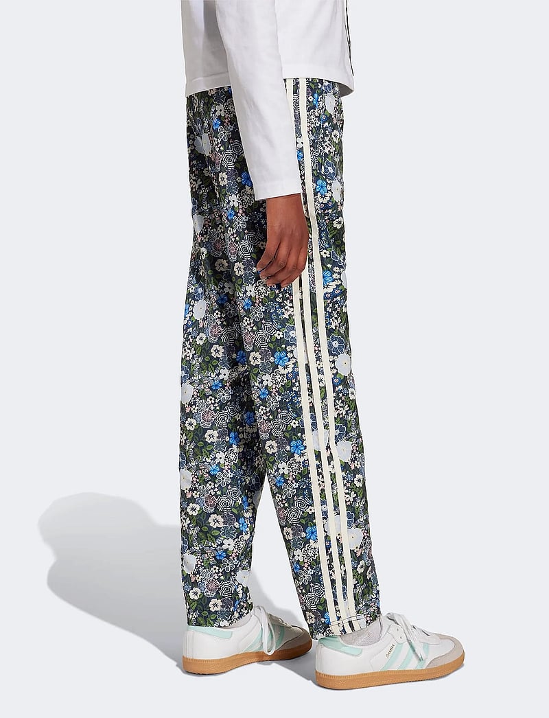 adidas Originals - FIREBIRD TP - sportiska stila bikses - nindig/multco - 3