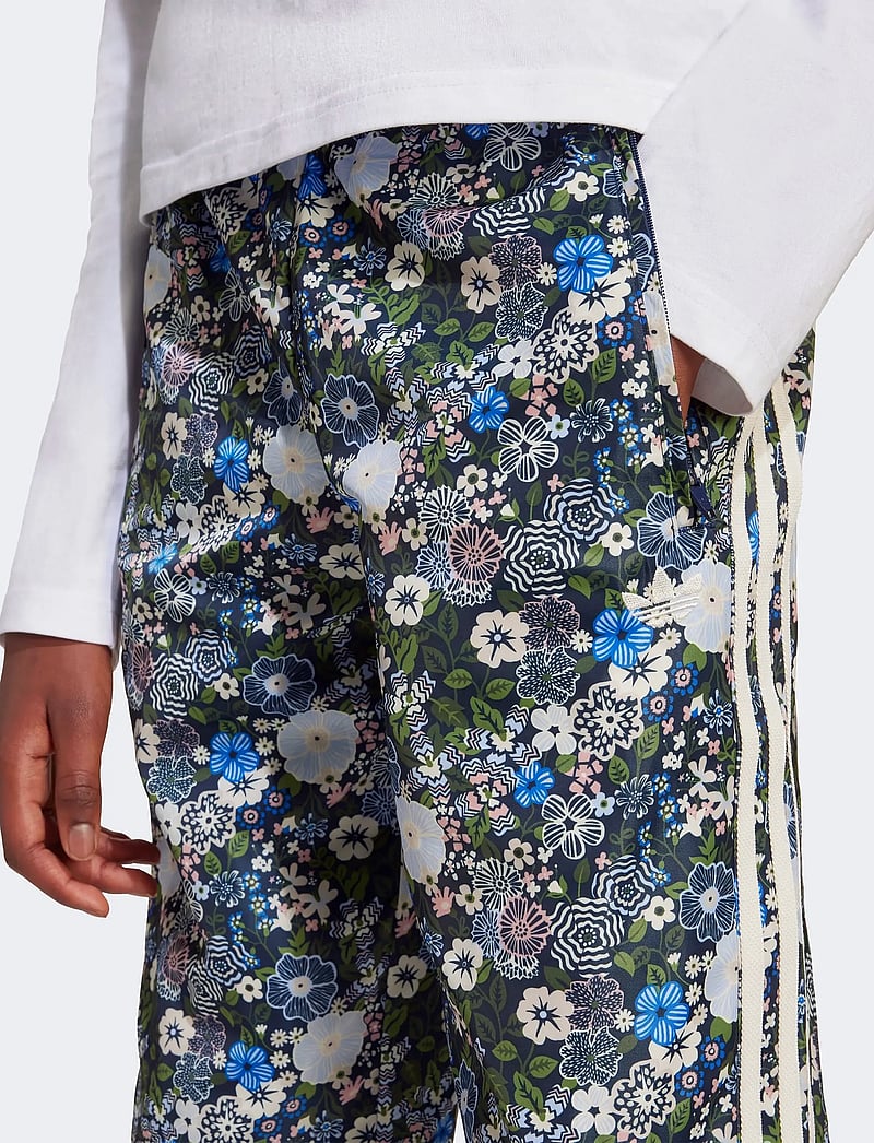 adidas Originals - FIREBIRD TP - sportiska stila bikses - nindig/multco - 5