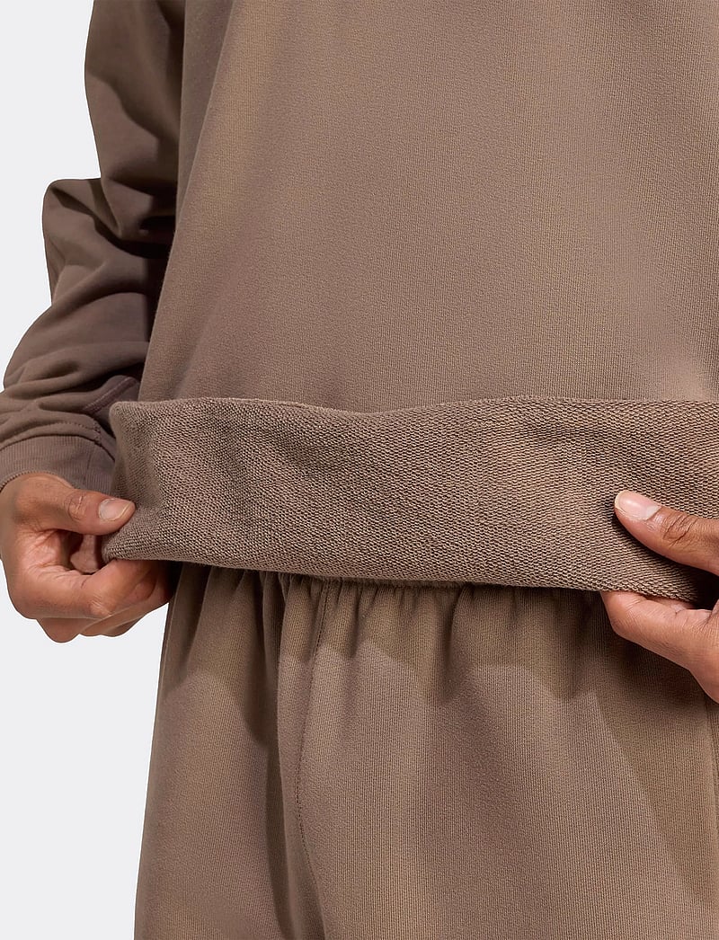 adidas Originals - P ESS CREW - tops - earstr - 5