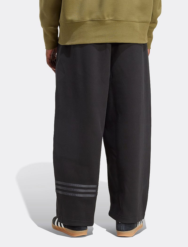 adidas Originals - NC LO PANTS - hosen - black - 4