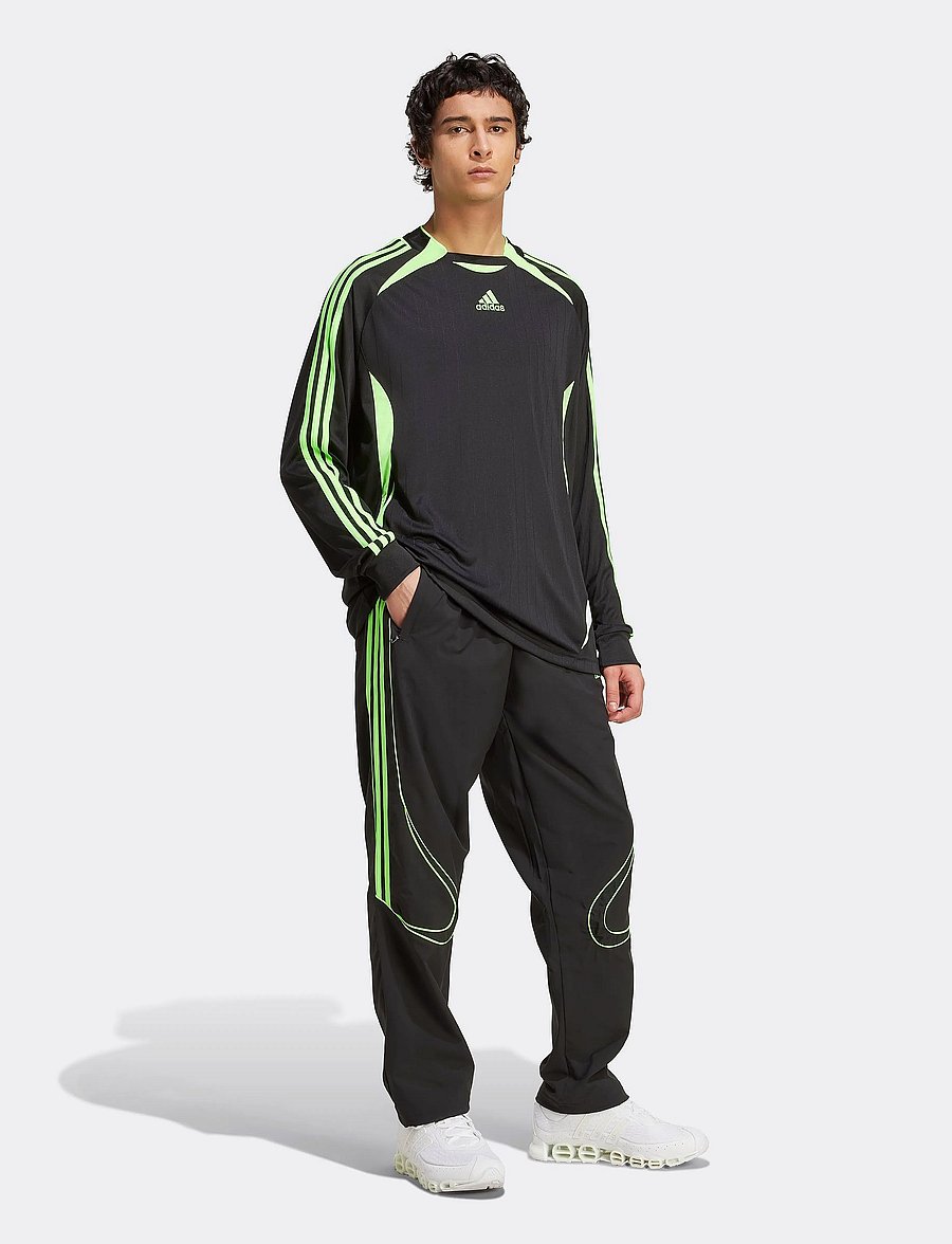 adidas Originals - TEAMGEIST LS - pikkade varrukatega alussärgid - black/siggnr - 0