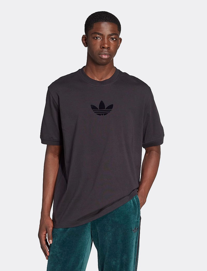 adidas Originals - Oversize tee - t-shirts - black/black - 4