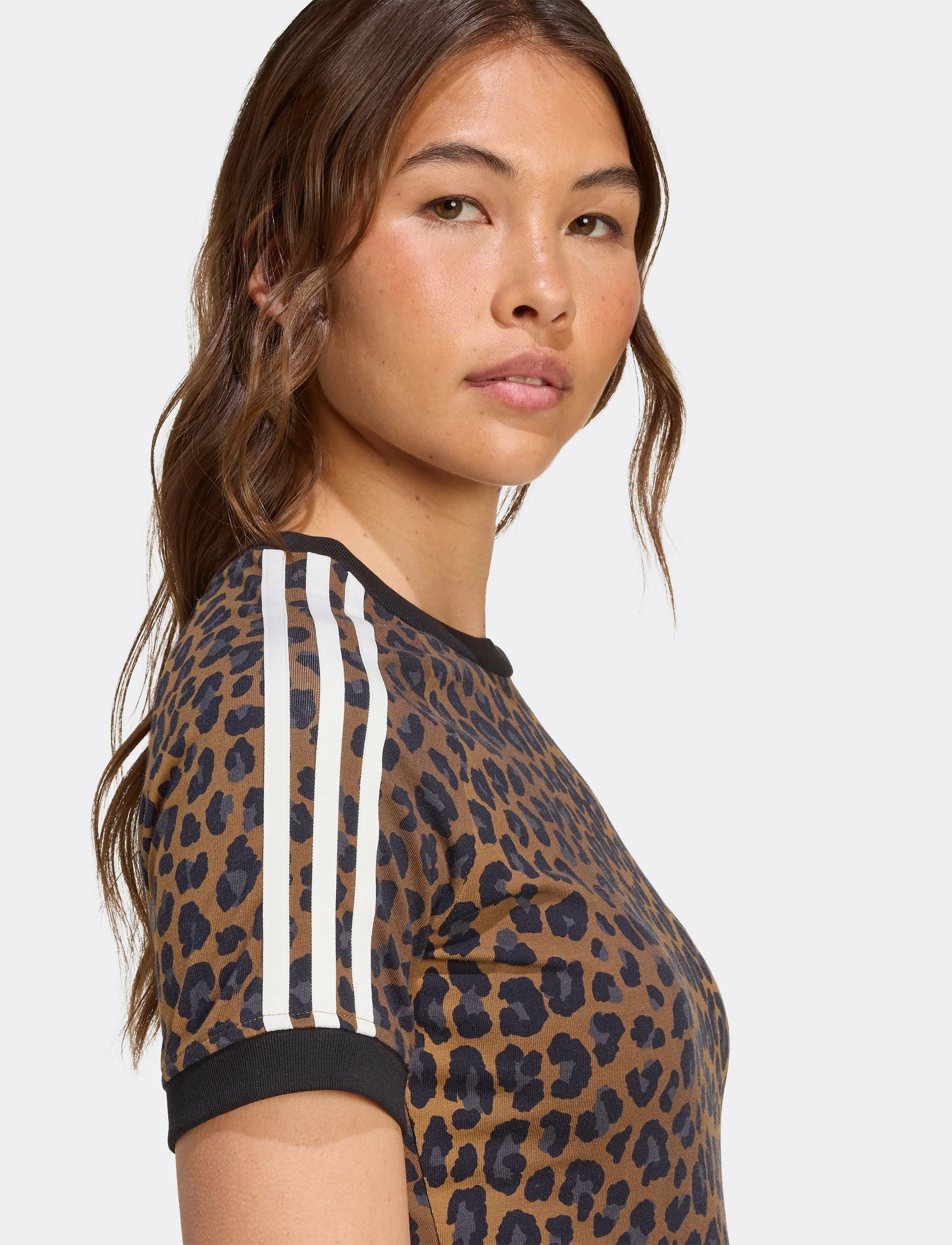adidas Originals - CALI TEE - t-shirts - multco - 5