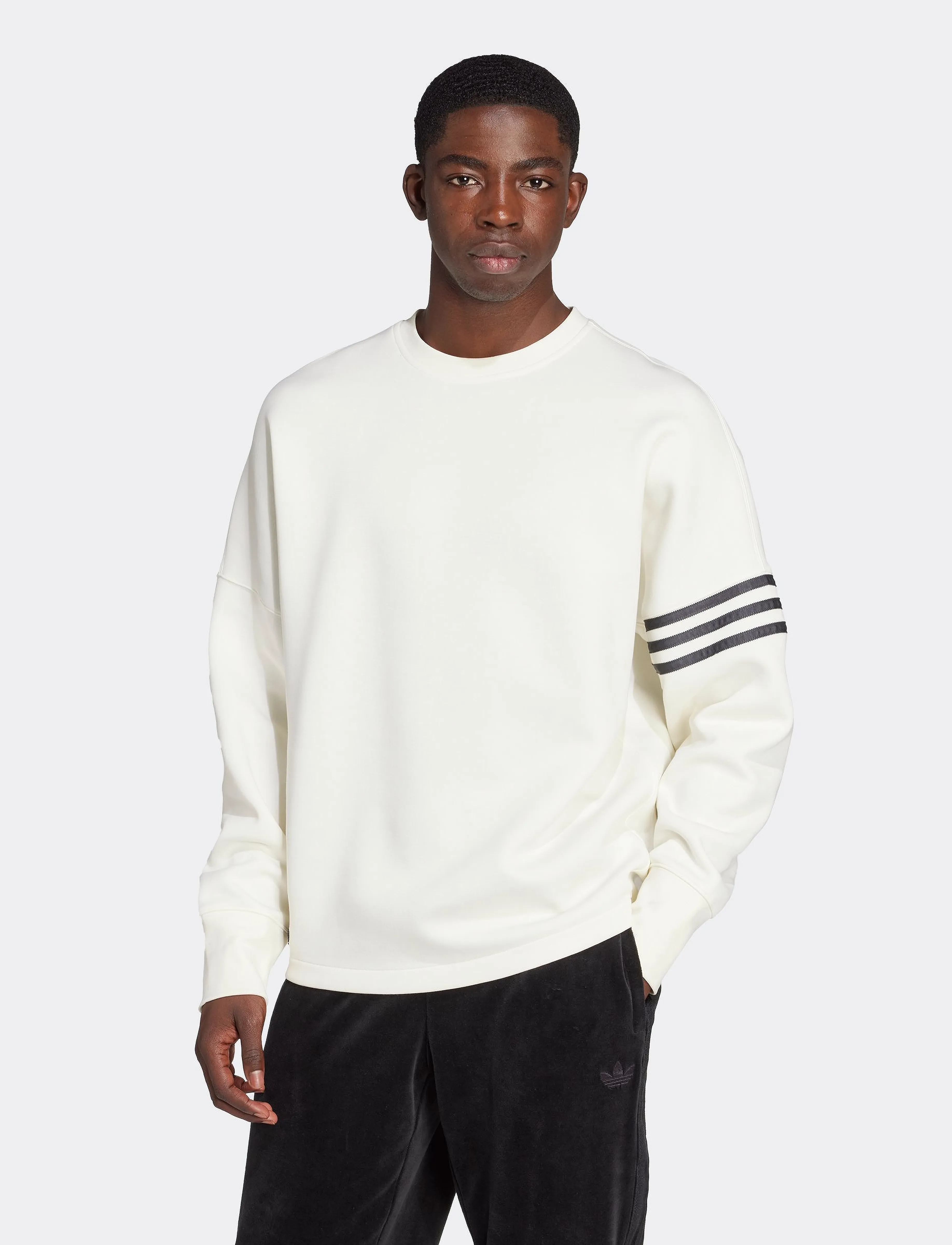 adidas Originals NC LS OS CREW - Sweatshirts - OWHITE / white