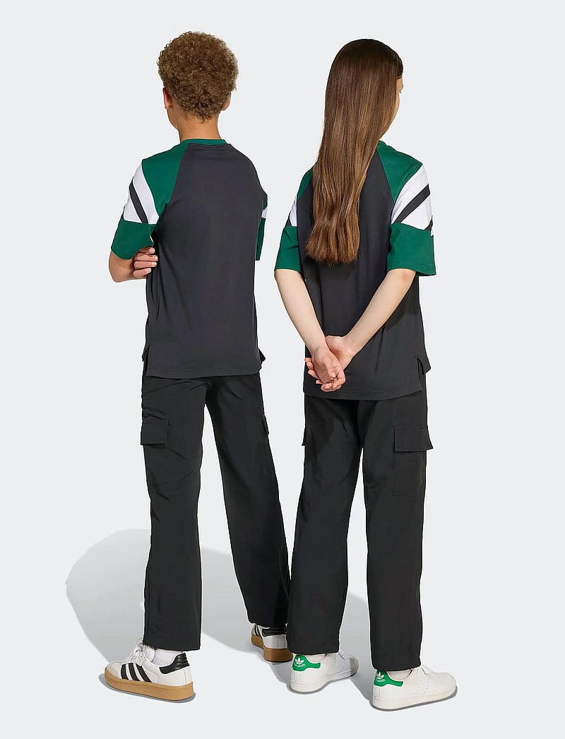 adidas Originals - TEE - sporttoppar - black/cgreen - 3