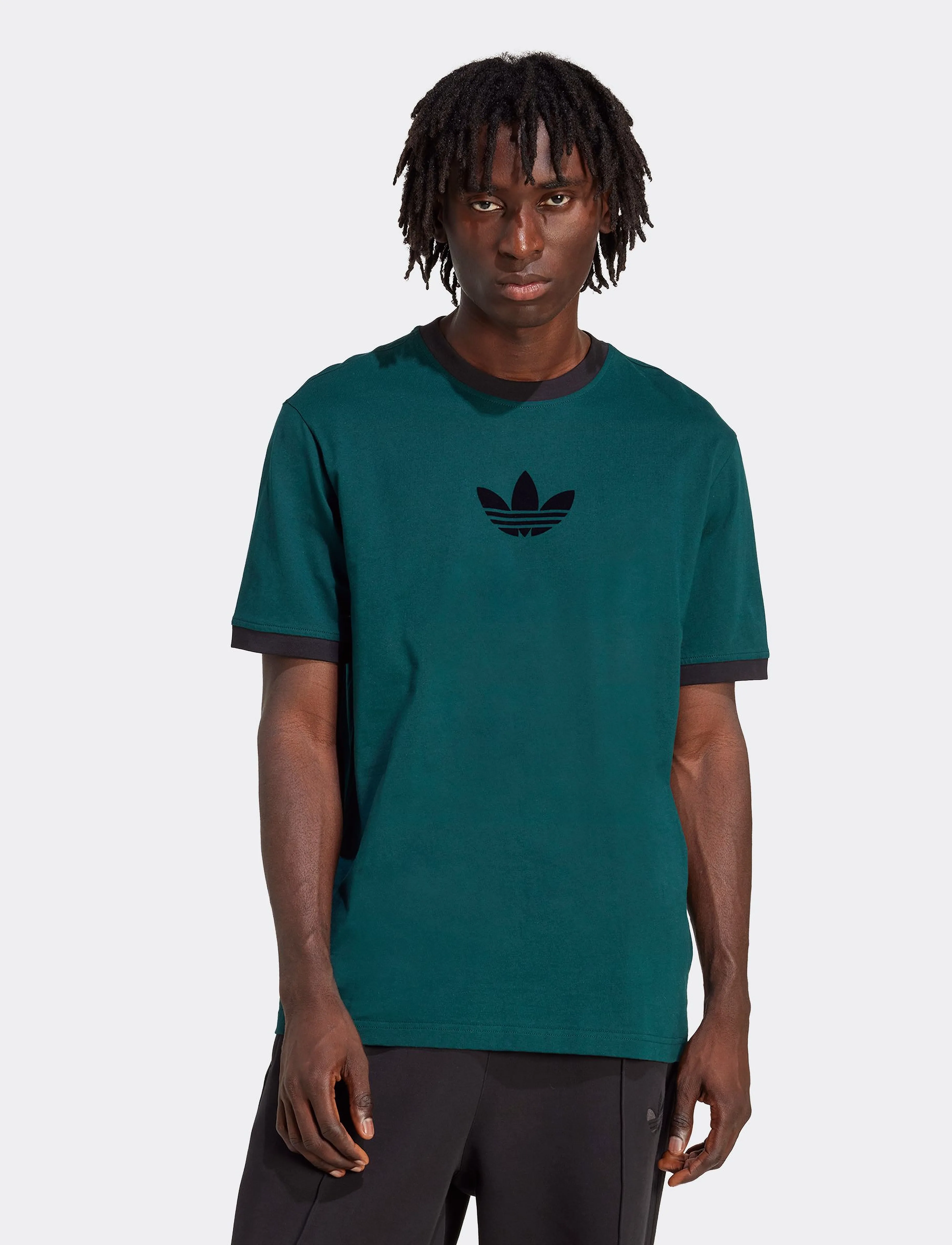 adidas Originals Oversize tee - T-Shirts - AURIVY/BLACK / green