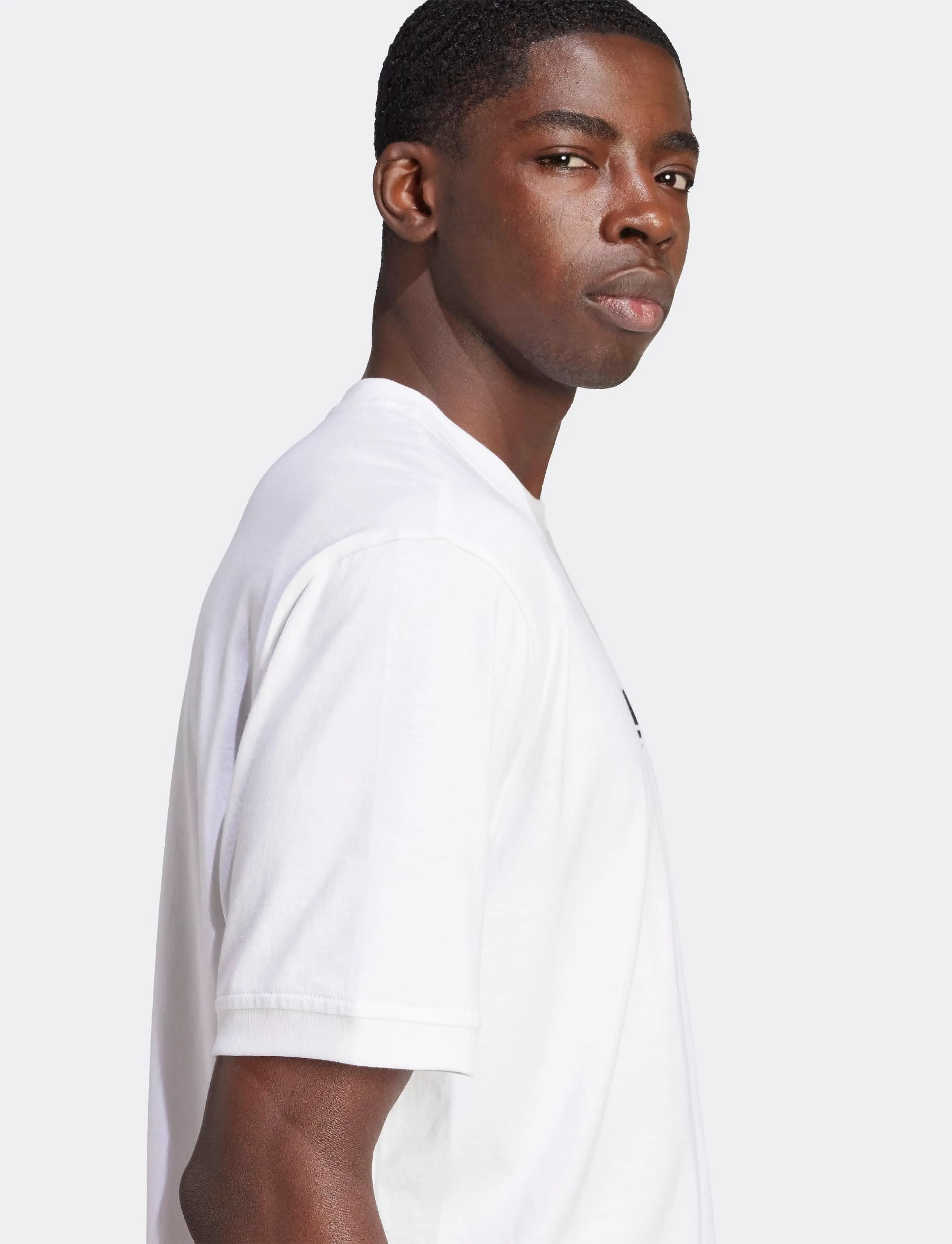 adidas Originals - Oversize tee - t-shirts - white/black - 5