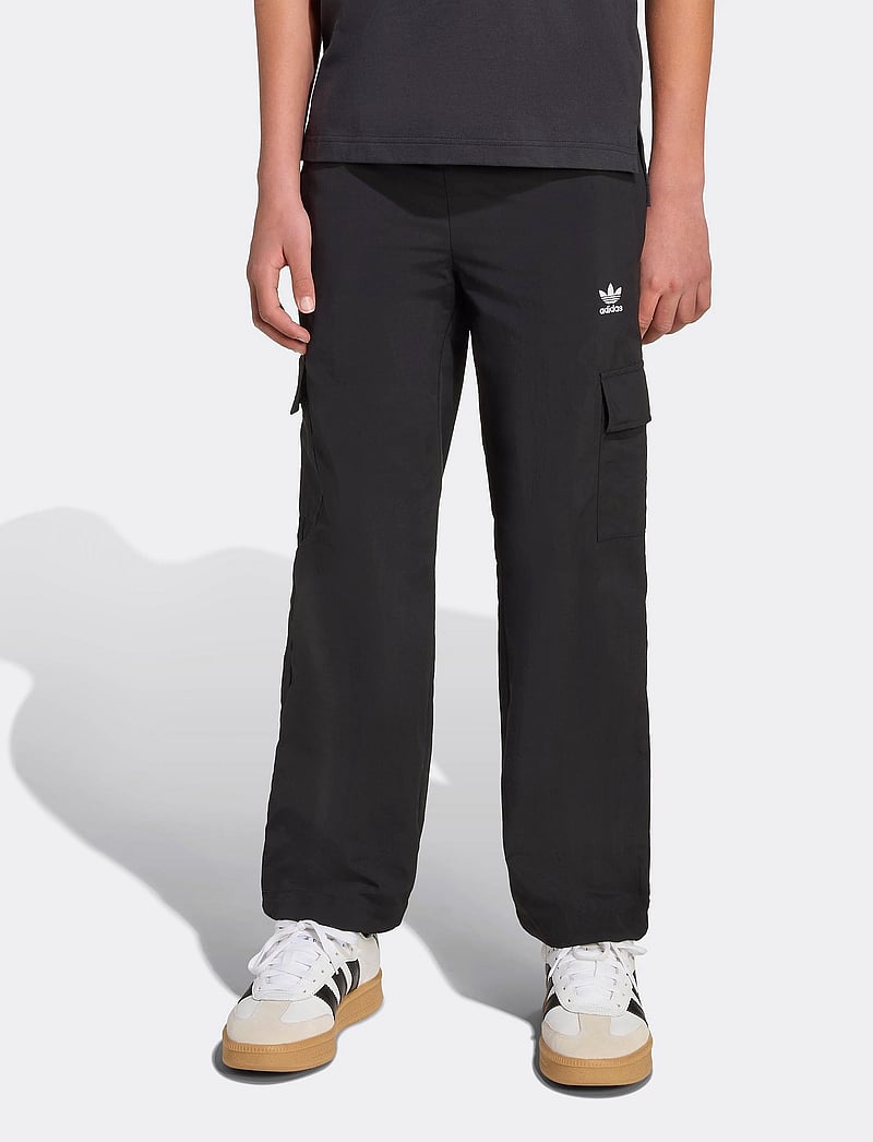 adidas Originals - OH WOVEN CARGO - sportiska stila bikses - black/white - 0