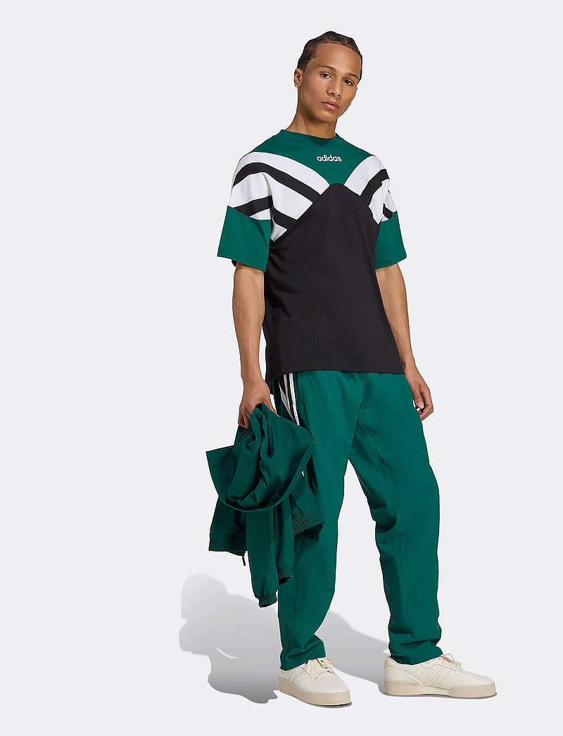 adidas Originals - TRACK PANT - hosen - cgreen - 0