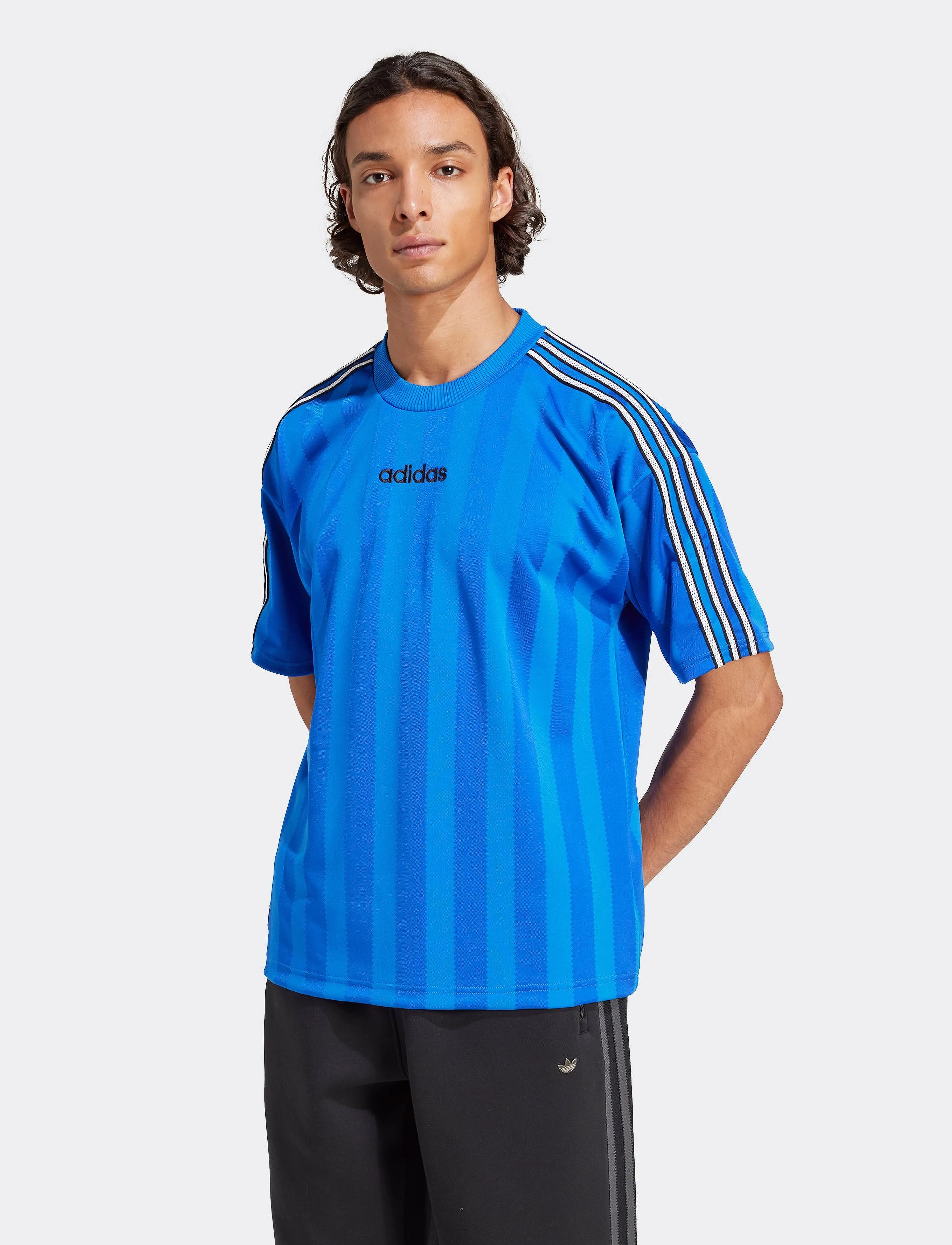 adidas Originals - 90s JRSY - t-shirts - blue - 4