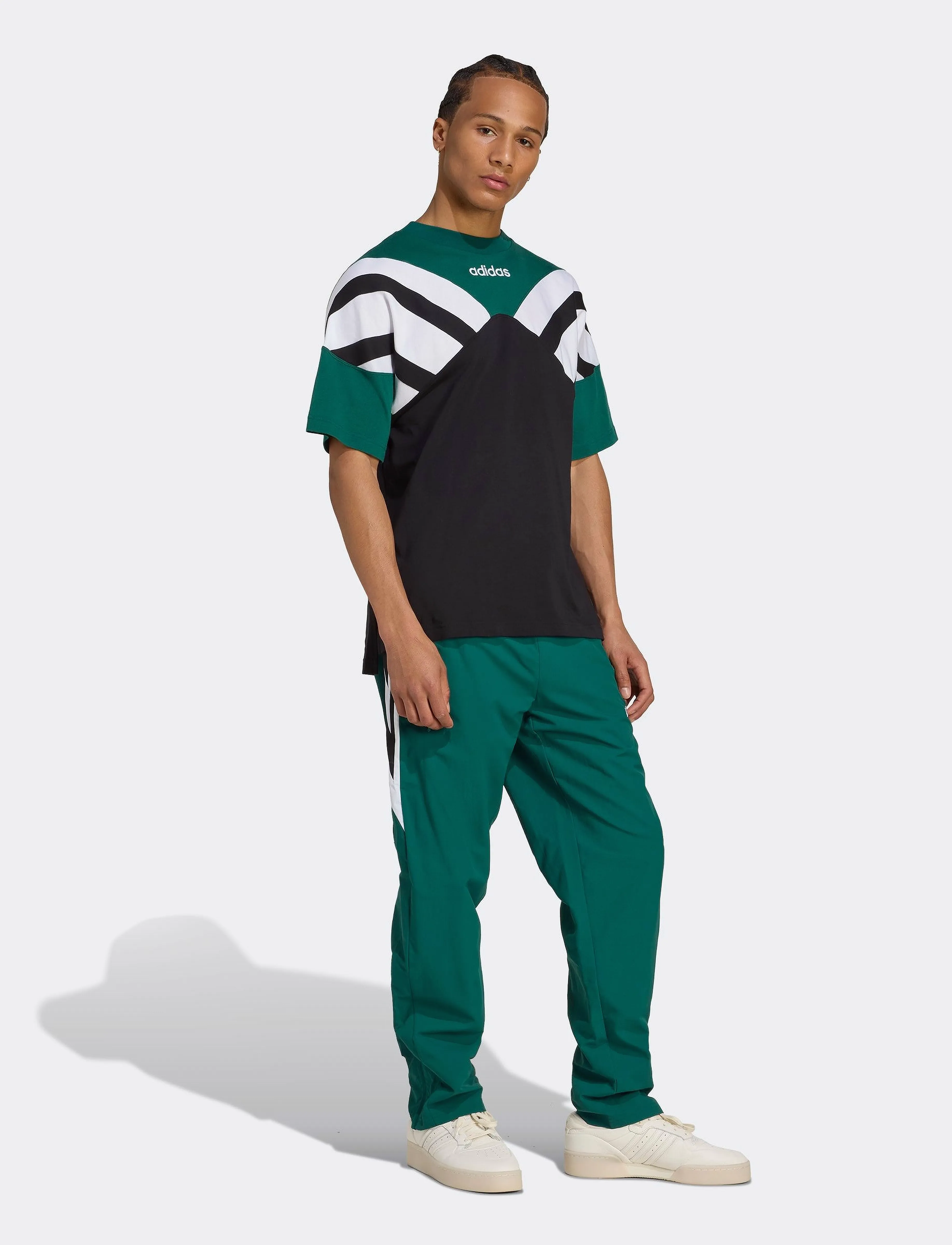 adidas Originals - CUTLINE TEE - black/cgreen - 2