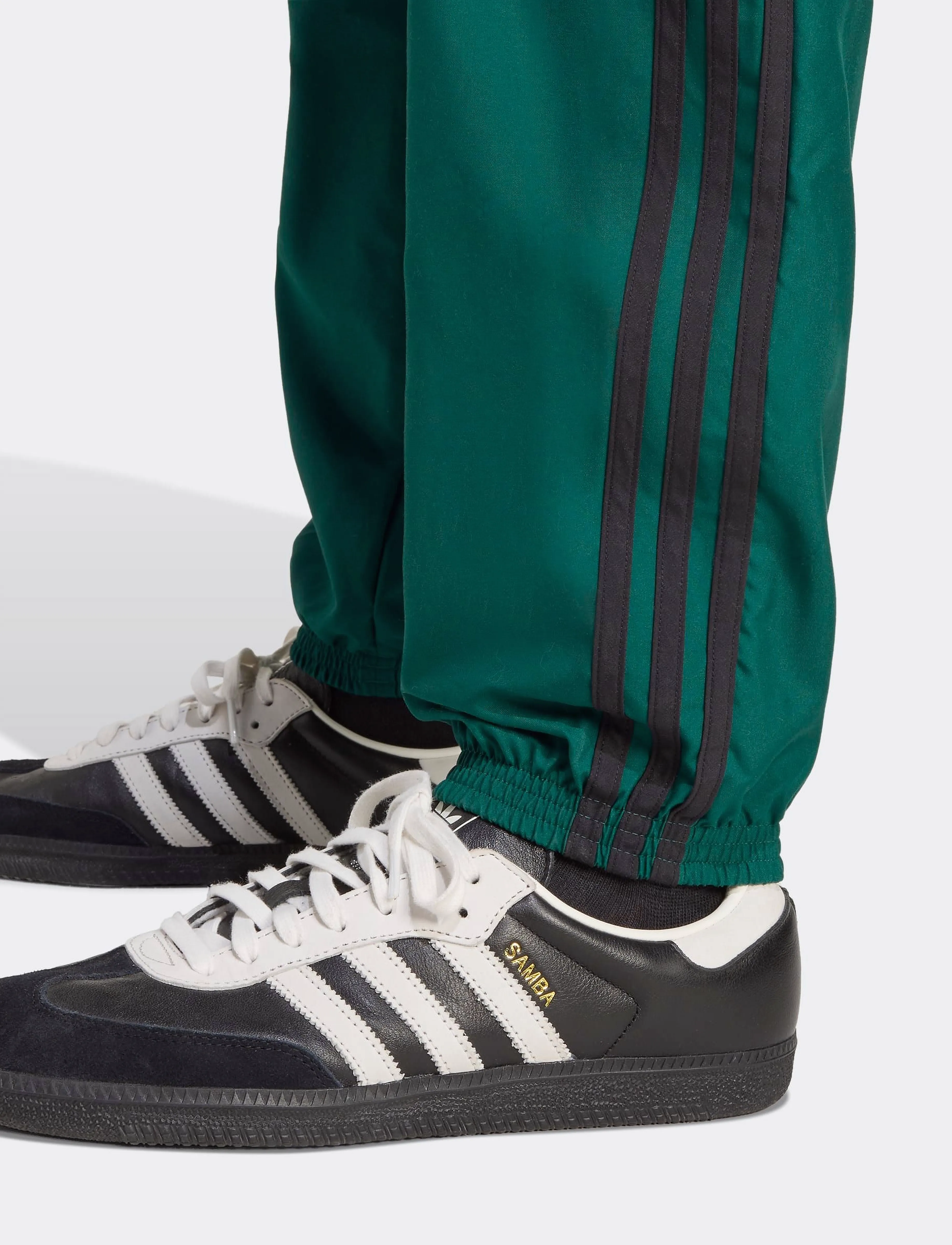 adidas Originals - BRUSHED WVN TP - cgreen - 2